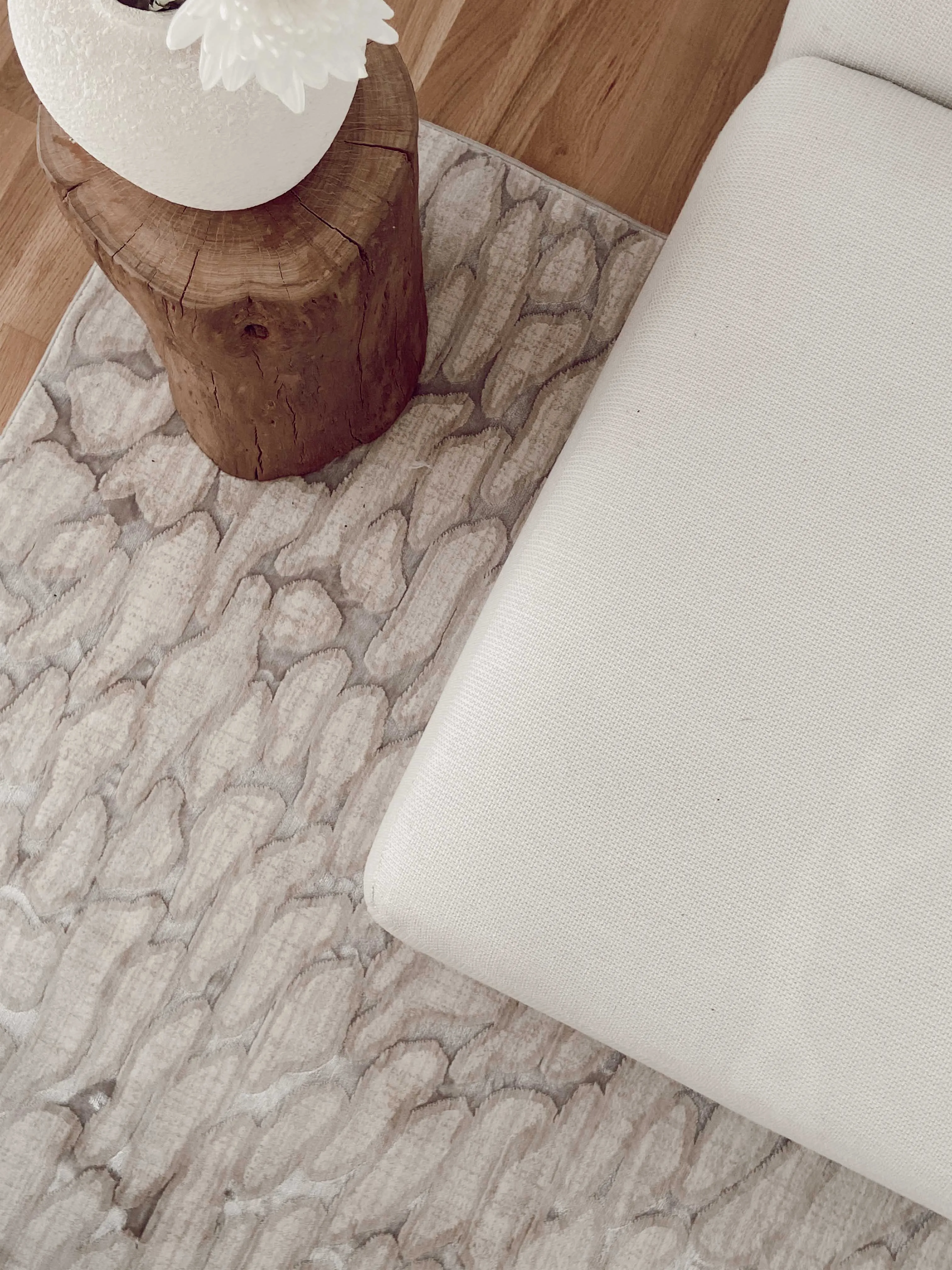 Sasha Ivory Cream And Grey Abstract Transitional Rug *NO RETURNS UNLESS FAULTY
