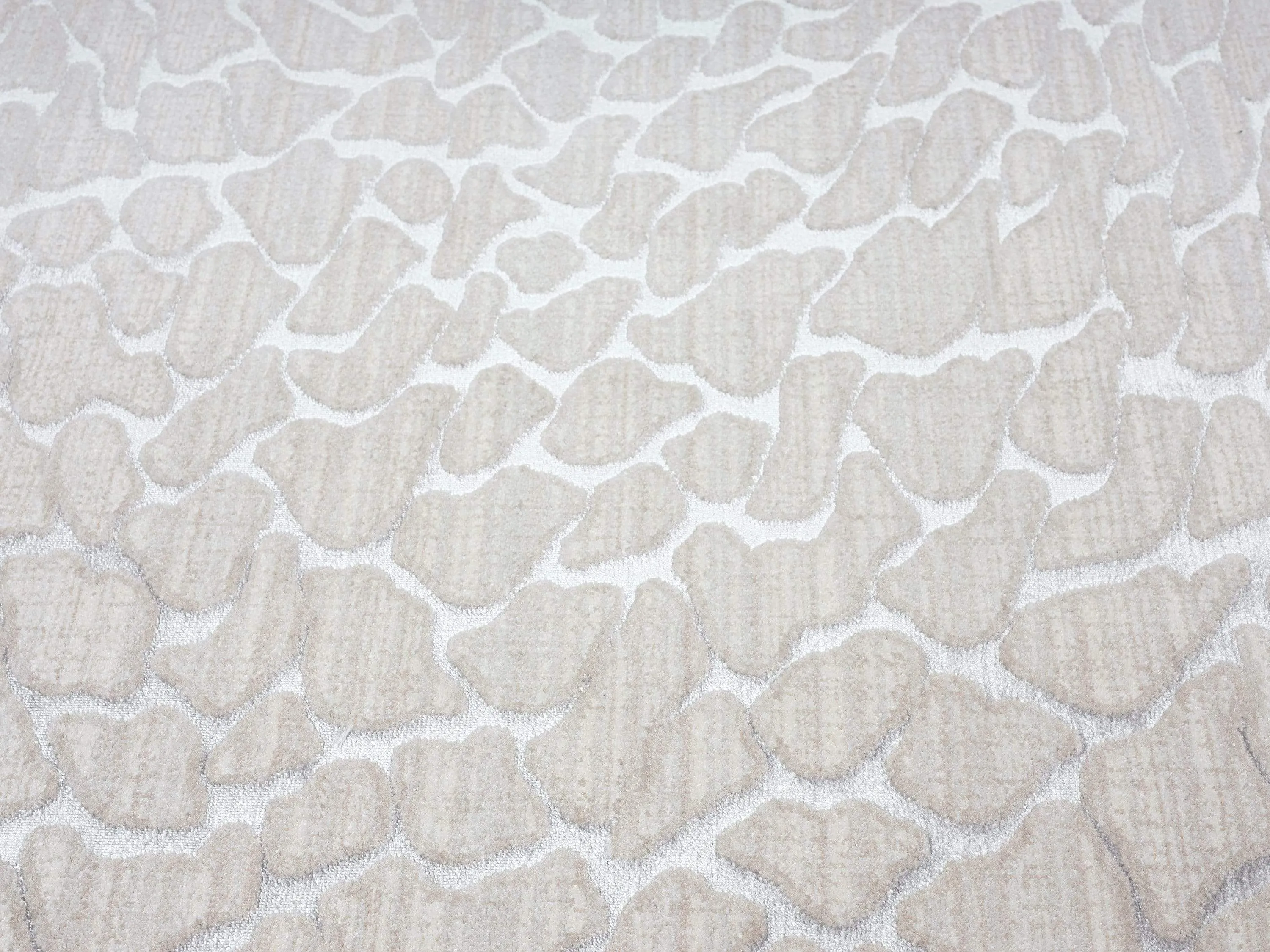 Sasha Ivory Cream And Grey Abstract Transitional Rug *NO RETURNS UNLESS FAULTY
