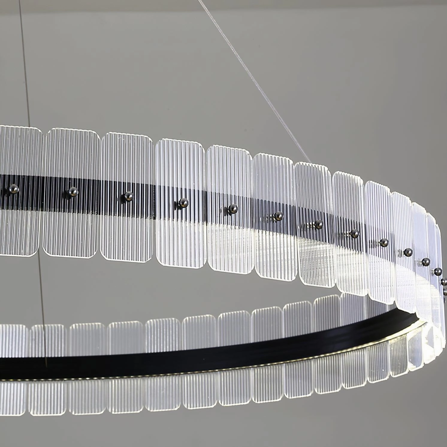 Saturno LED Chandelier