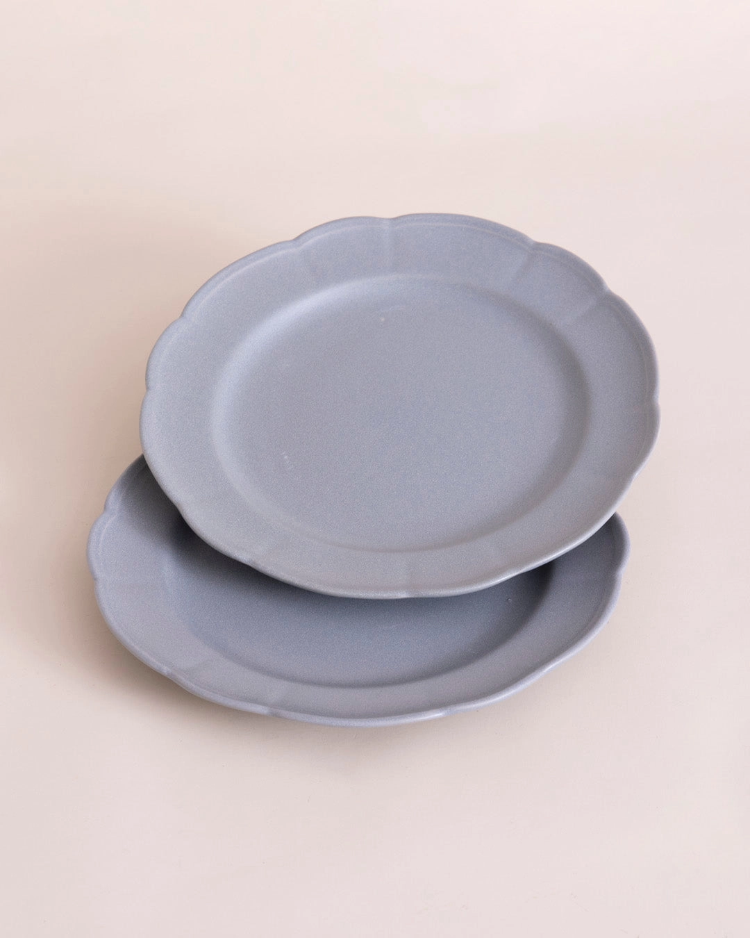 Scalloped Edge Dinner Plate
