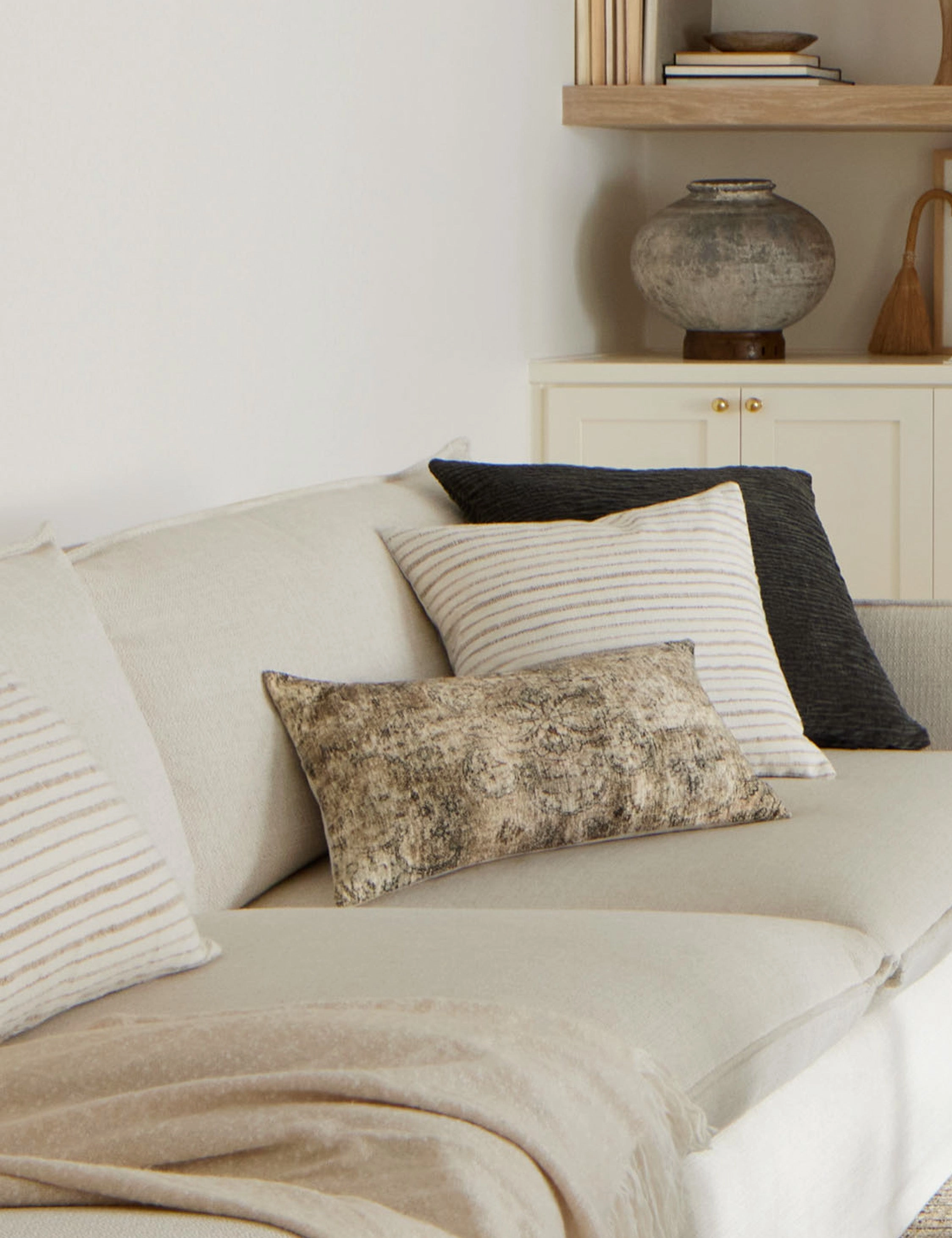 Shelton Pillow