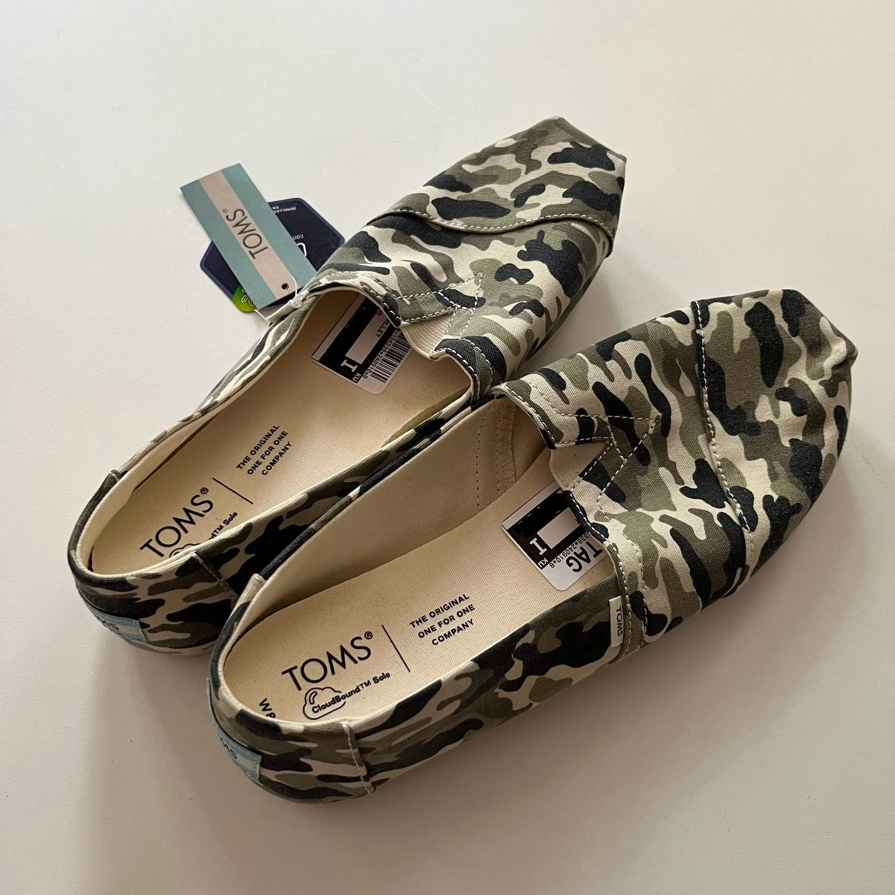 Shoes Flats Ballet By Toms In Camoflauge, Size: 8 toms