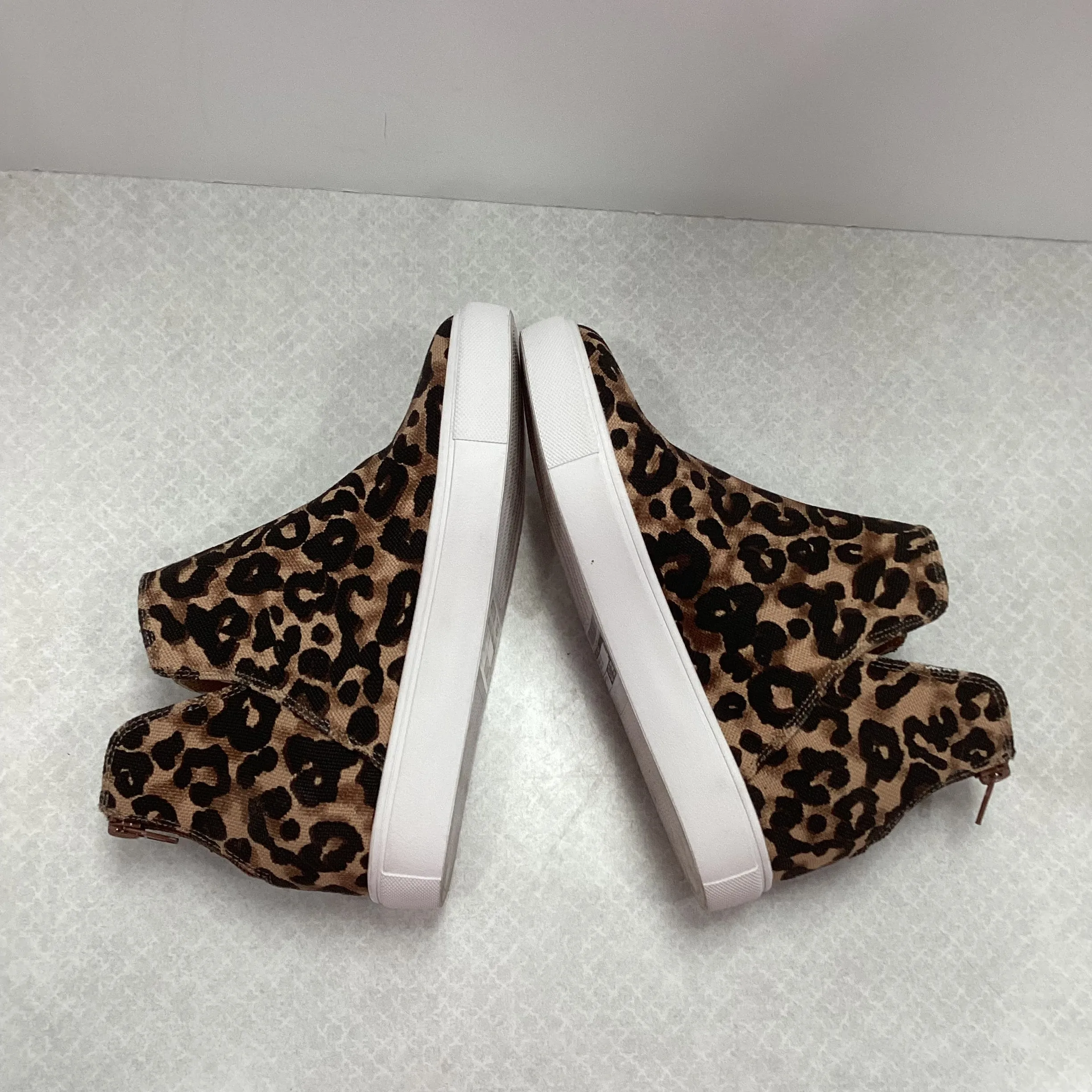 Shoes Flats By Steve Madden In Animal Print, Size: 7.5 steve madden