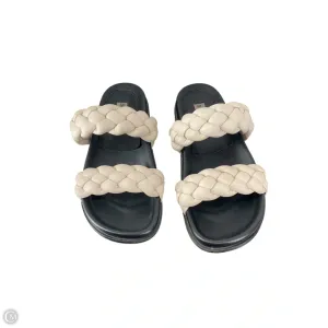 Shoes Flats By Steve Madden In Black & White, Size: 7 steve madden