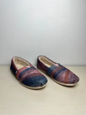 Shoes Flats By Toms In Blue & Pink, Size: 6 toms