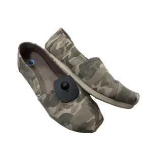 Shoes Flats By Toms In Camouflage Print, Size: 6 toms