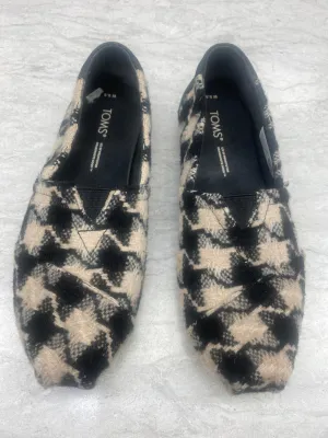Shoes Flats By Toms In Plaid Pattern, Size: 5.5 toms