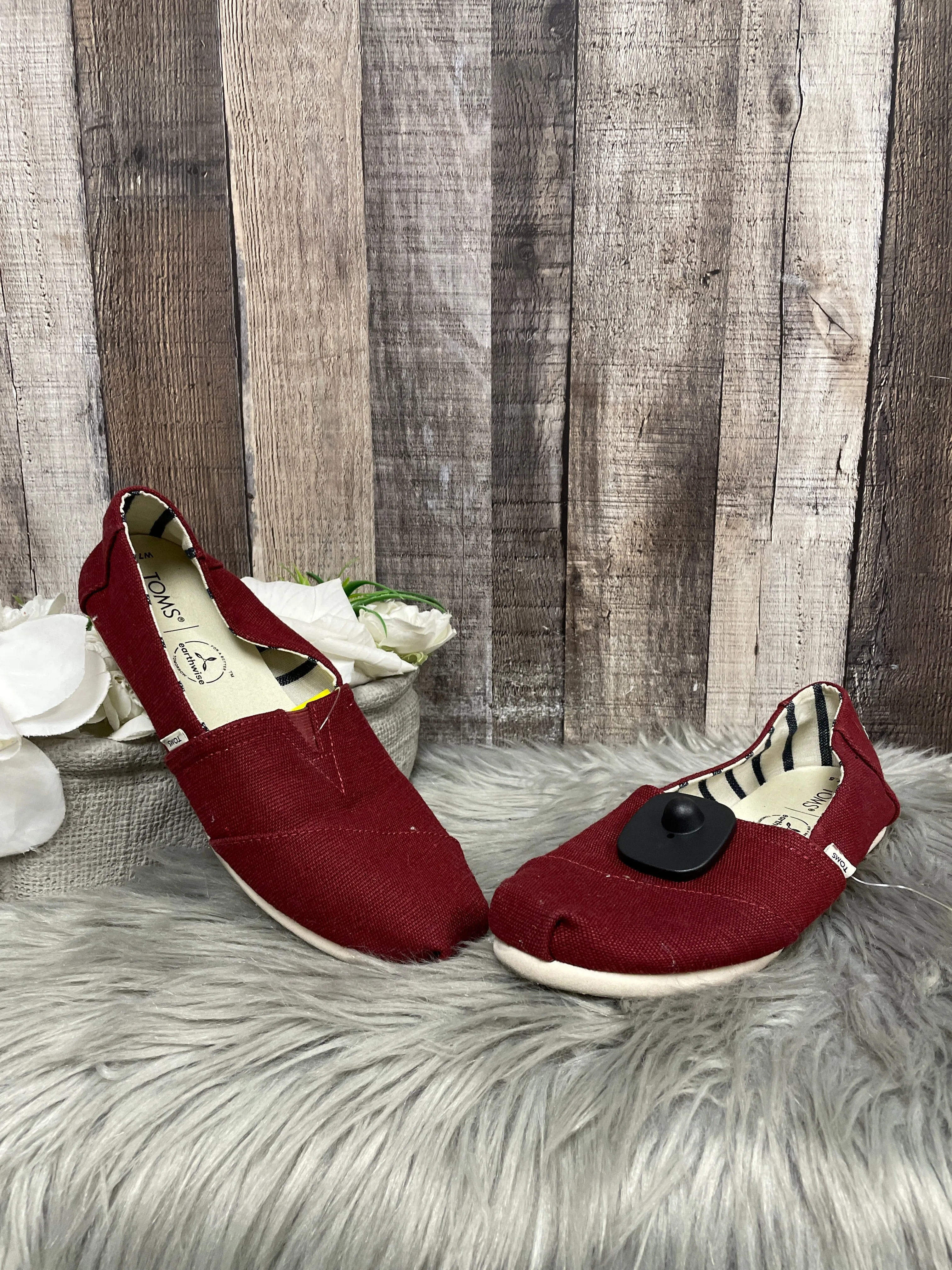 Shoes Flats By Toms In Red, Size: 7.5 toms