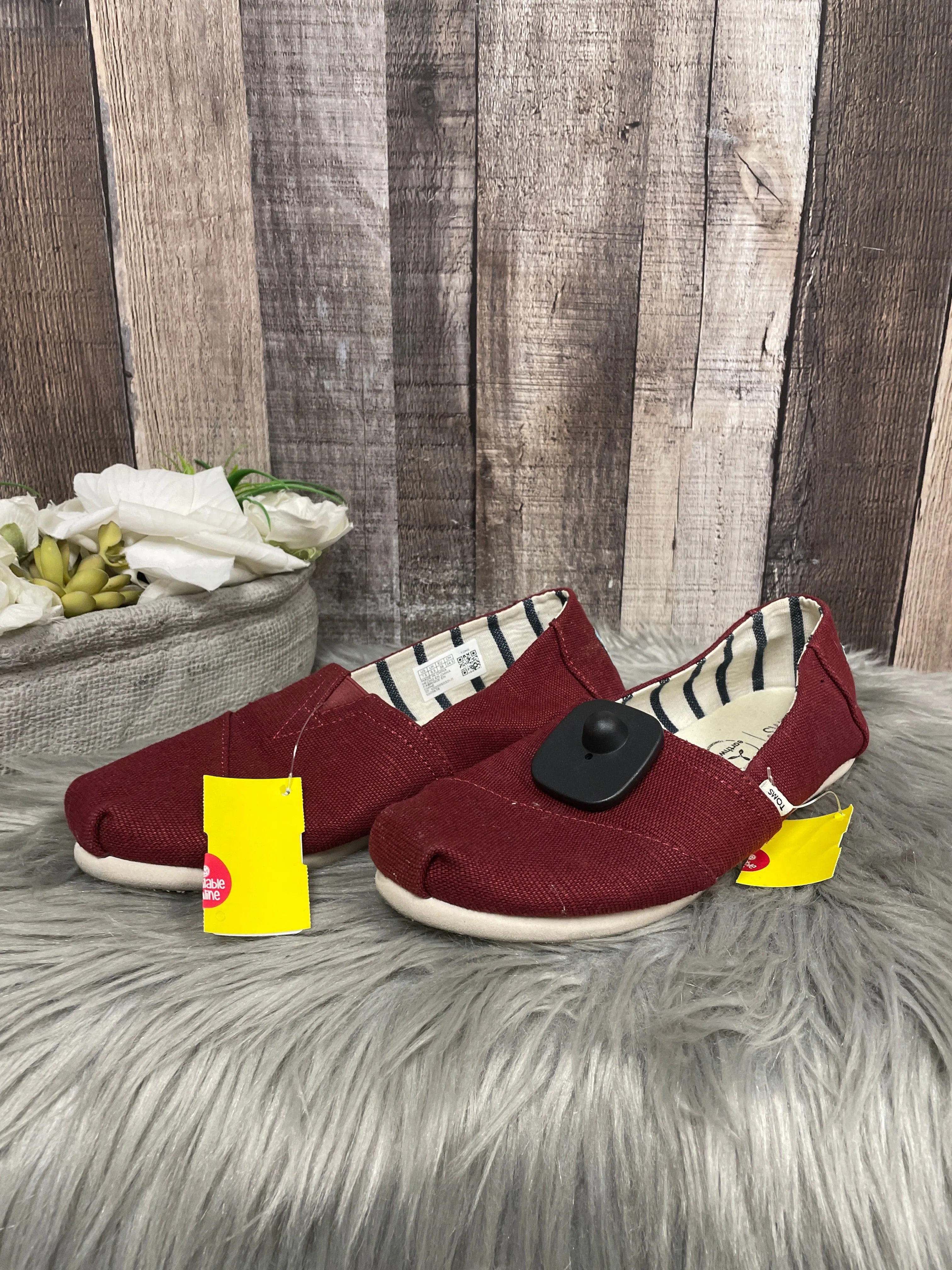Shoes Flats By Toms In Red, Size: 7.5 toms