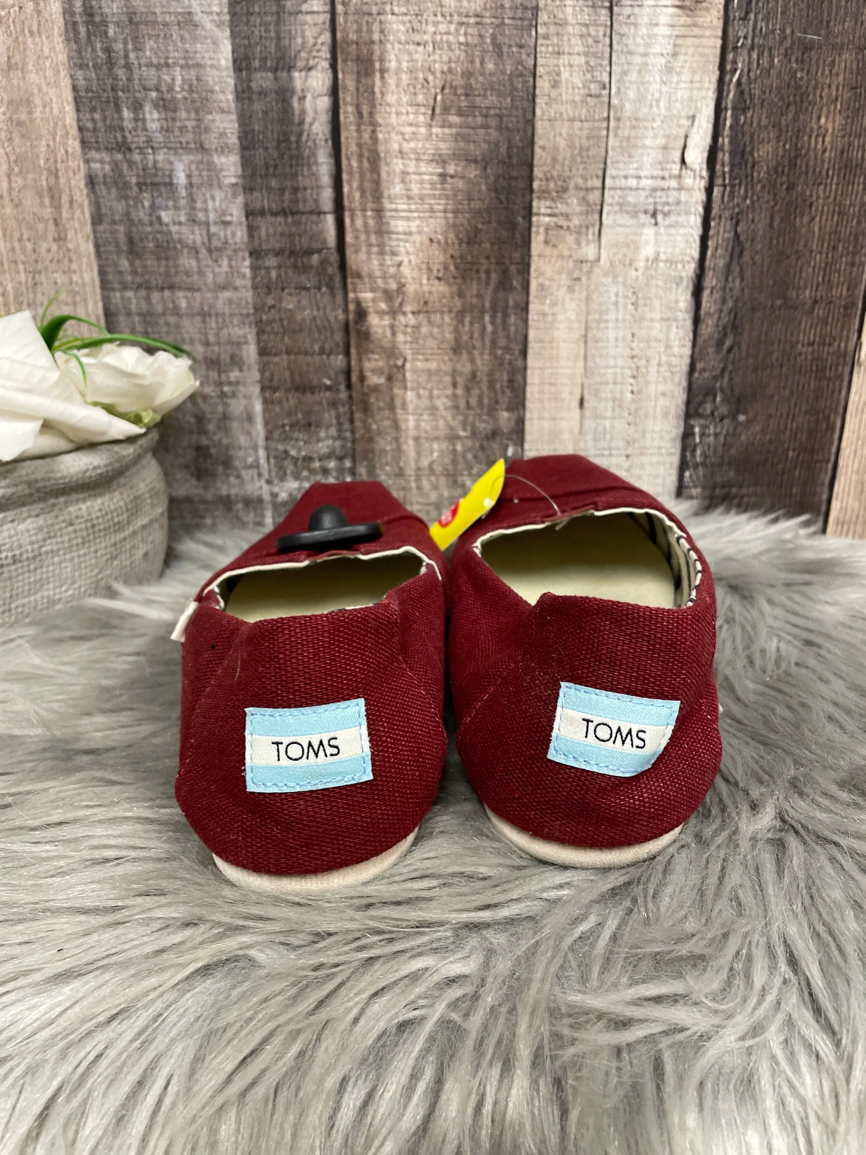 Shoes Flats By Toms In Red, Size: 7.5 toms