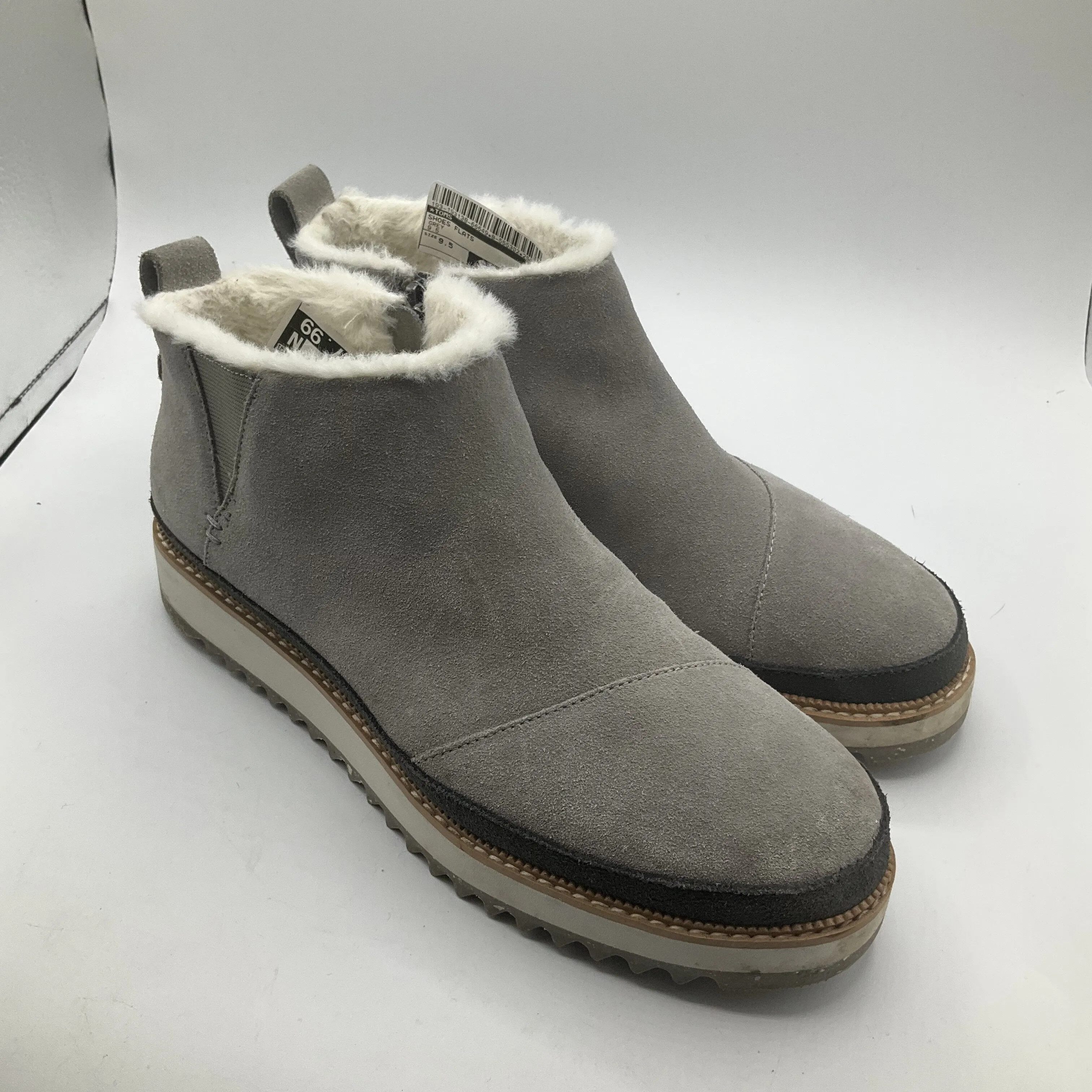 Shoes Flats By Toms  Size: 9.5 toms