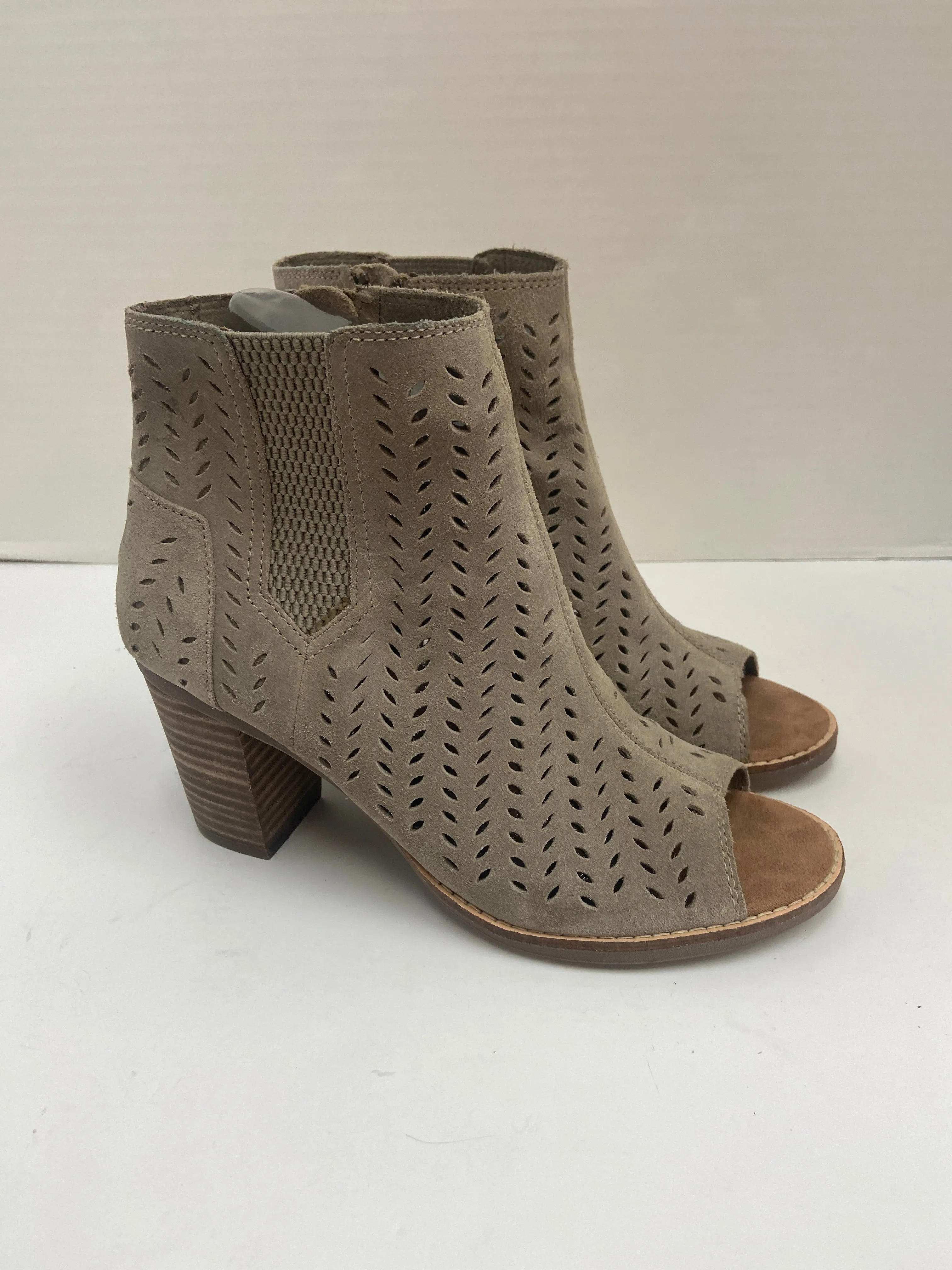 Shoes Heels Block By Toms In Beige, Size: 7 toms