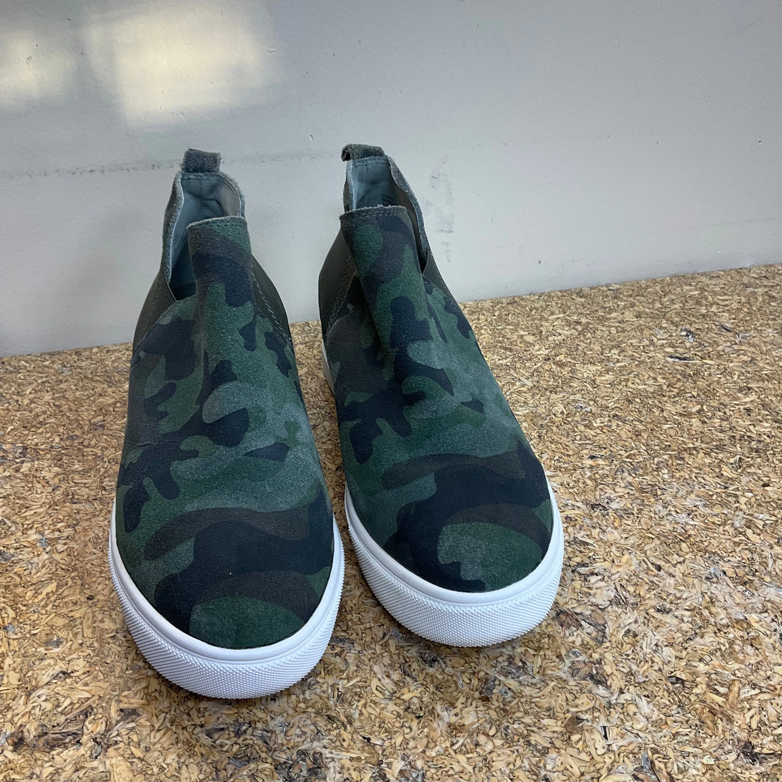 Shoes Heels Platform By Steve Madden In Camouflage Print, Size: 9.5 steve madden