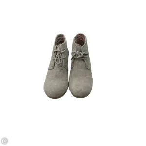 Shoes Heels Wedge By Toms In Beige, Size: 8.5 toms