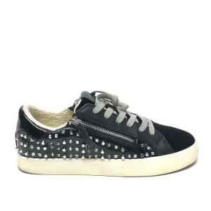 Shoes Sneakers By Steve Madden In Black & Silver, Size: 11 steve madden