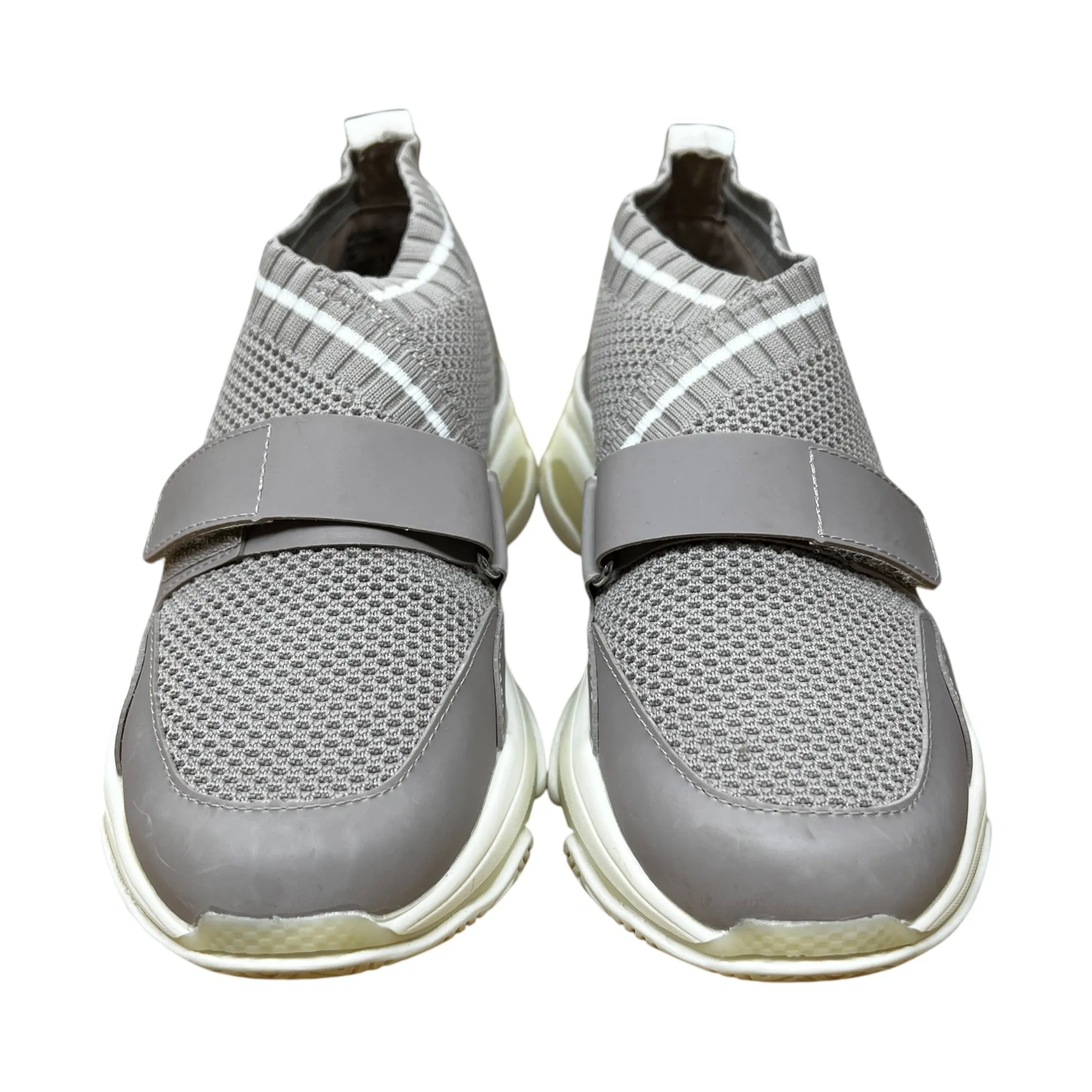 Shoes Sneakers By Steve Madden In Grey, Size:8 steve madden