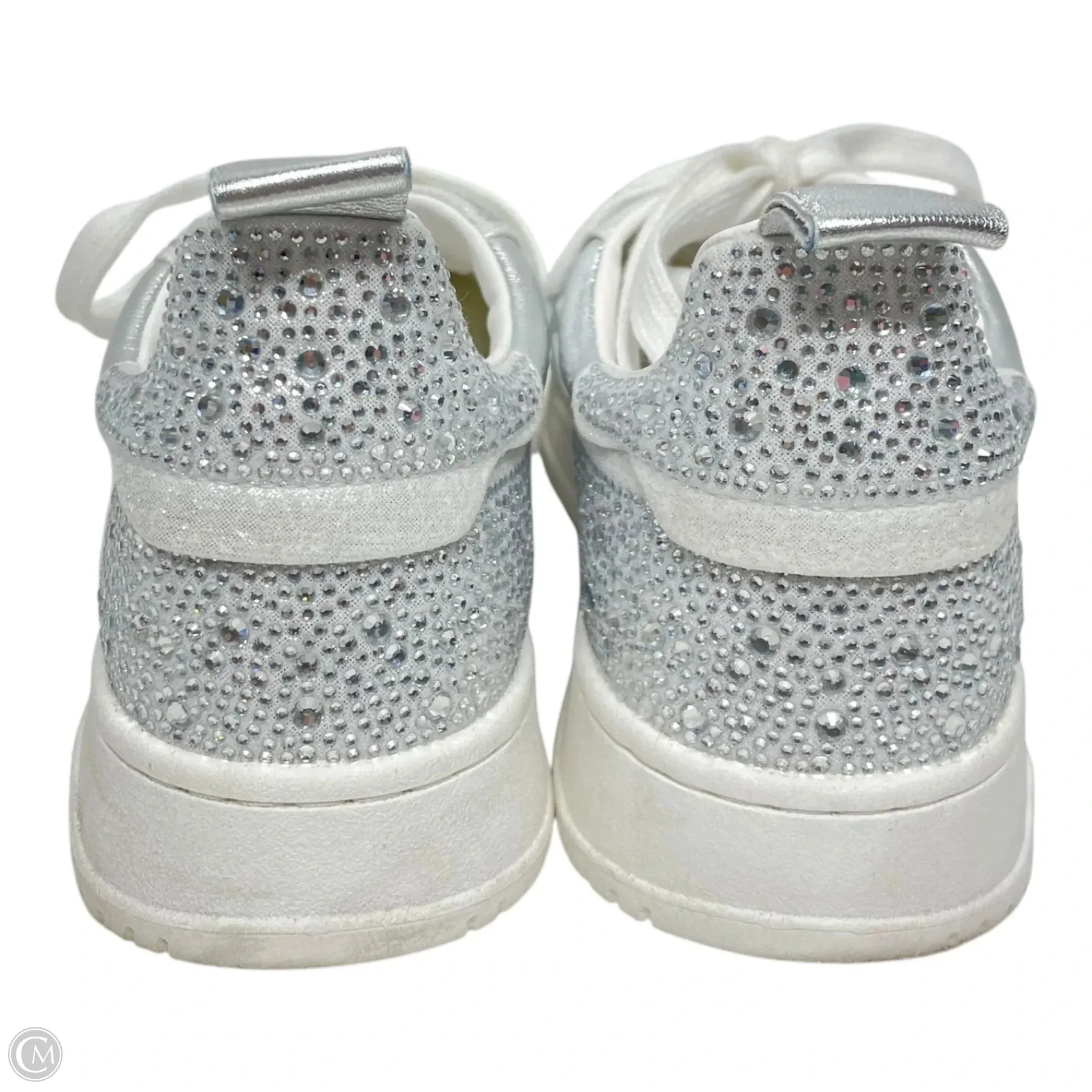 Shoes Sneakers By Steve Madden In Silver, Size: 8 steve madden