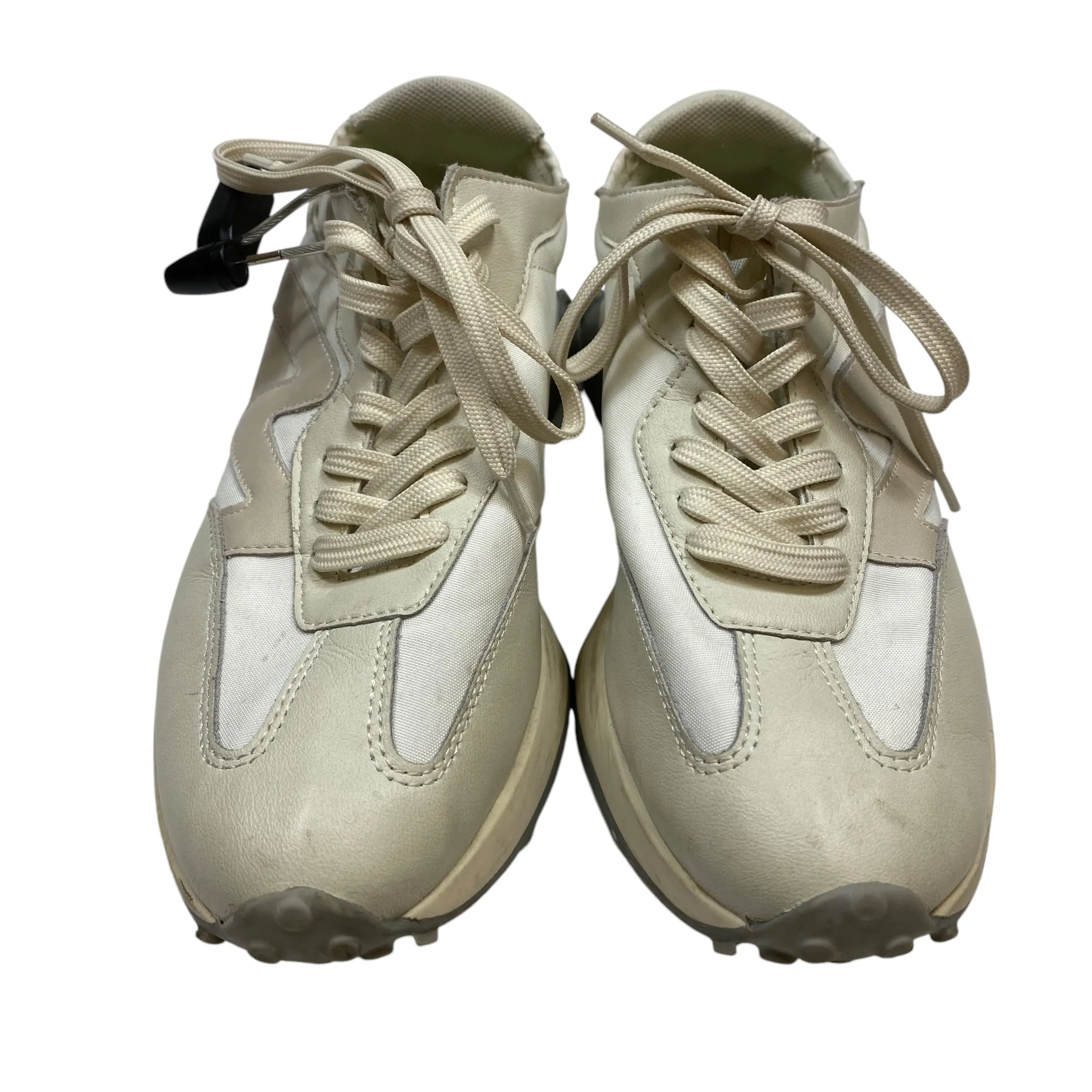 Shoes Sneakers By Steve Madden In White, Size: 9.5 steve madden