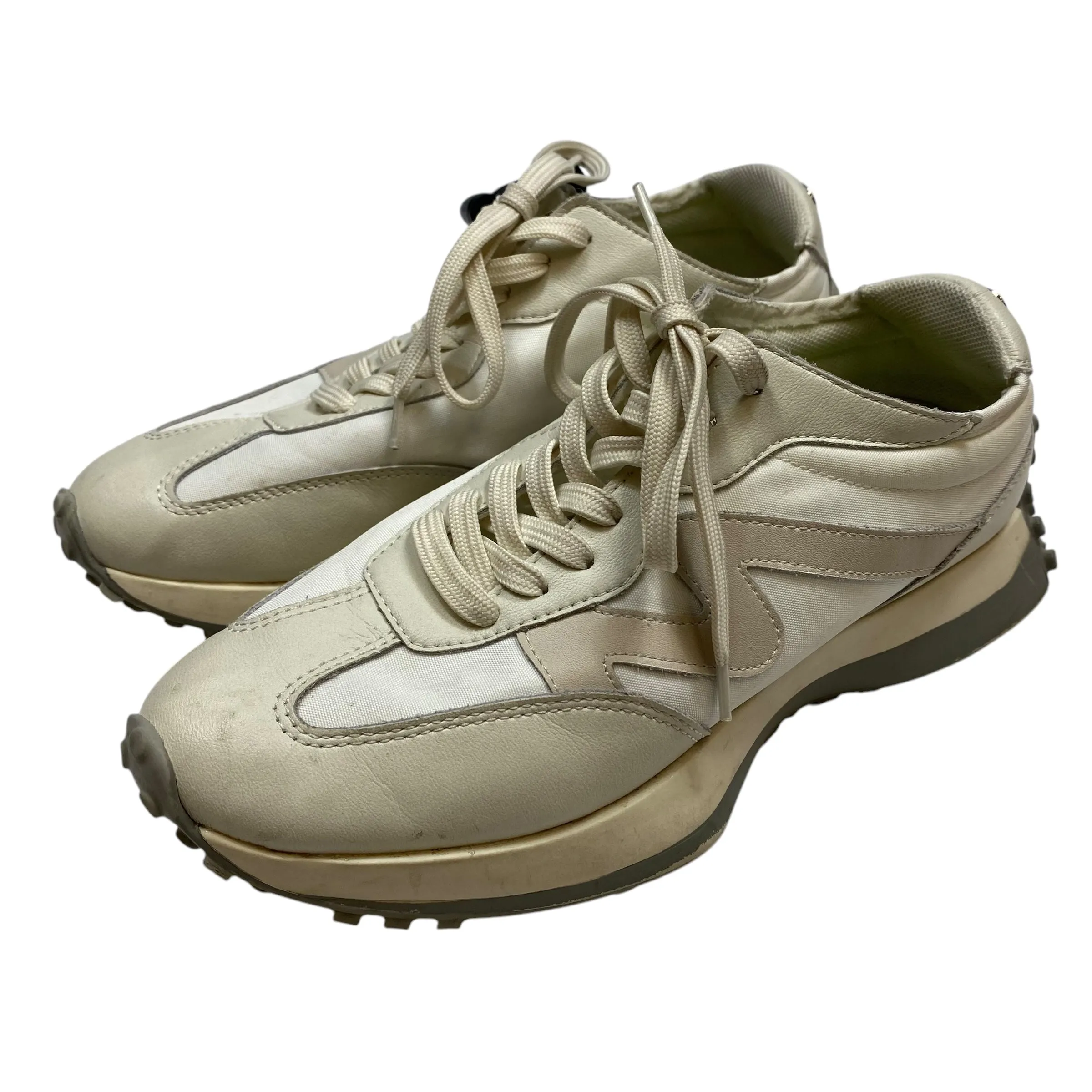 Shoes Sneakers By Steve Madden In White, Size: 9.5 steve madden