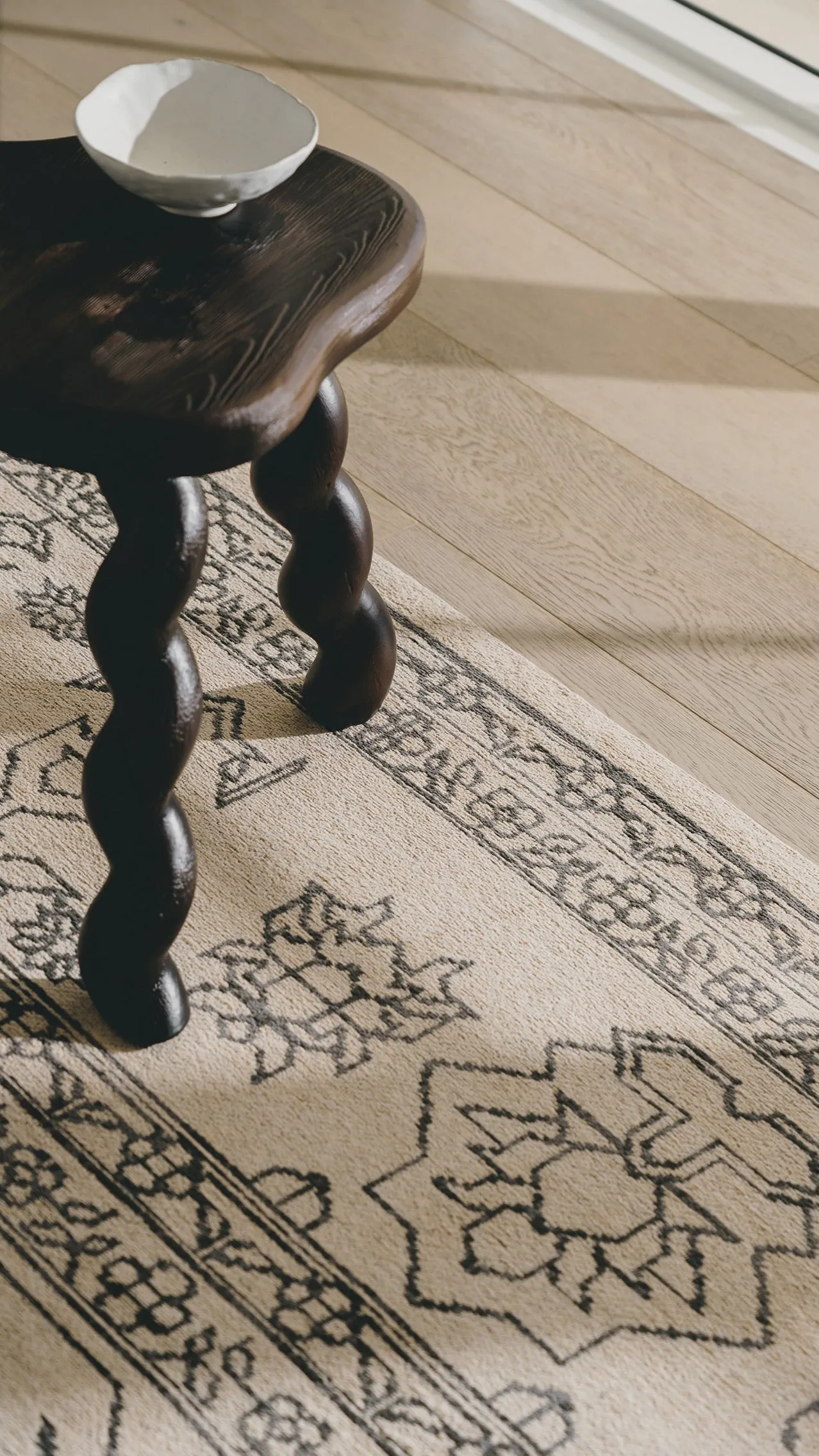 Sienna Beige and Black Scandi Pattern Rug *NO RETURNS UNLESS FAULTY