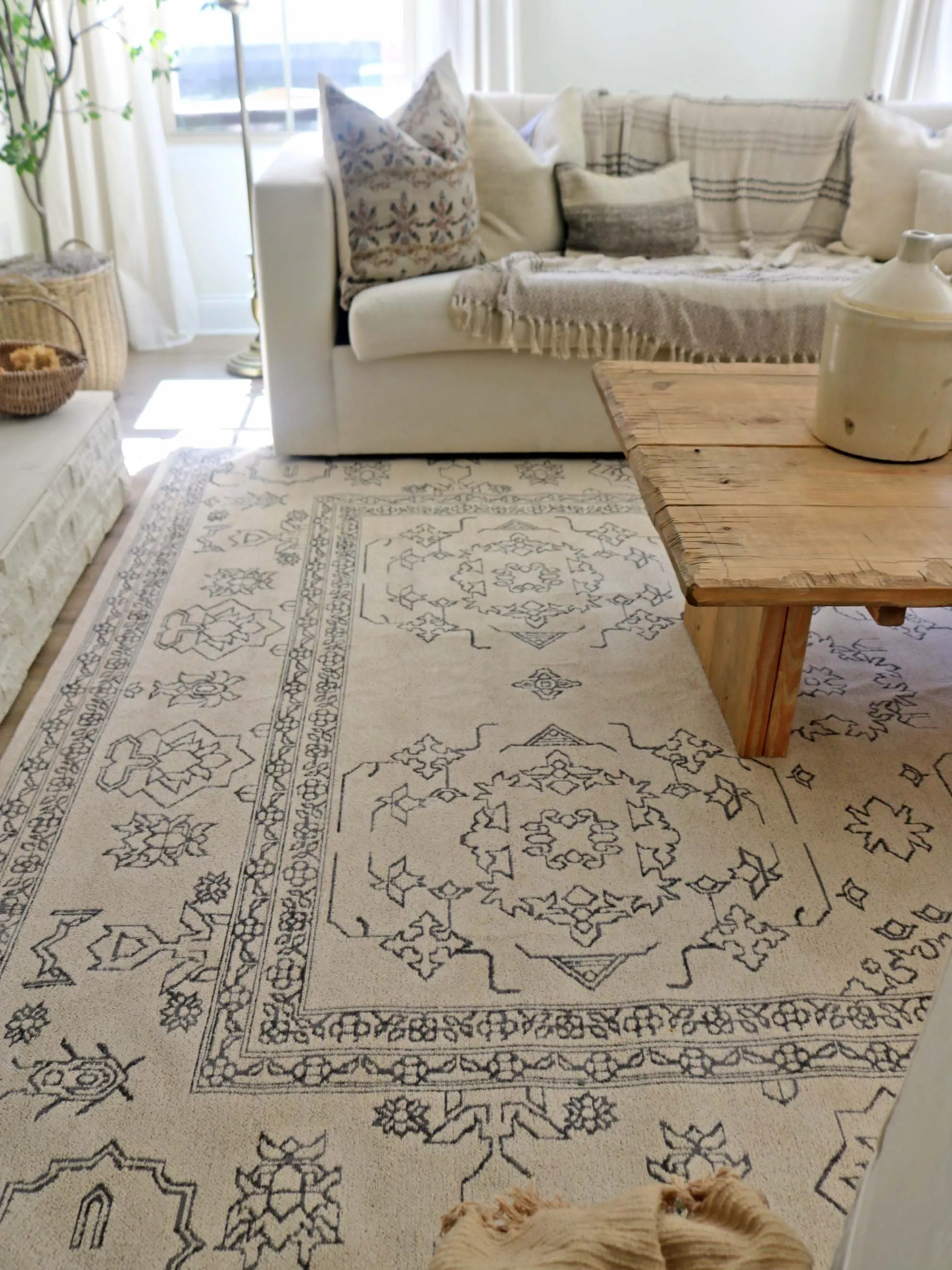 Sienna Beige and Black Scandi Pattern Rug *NO RETURNS UNLESS FAULTY