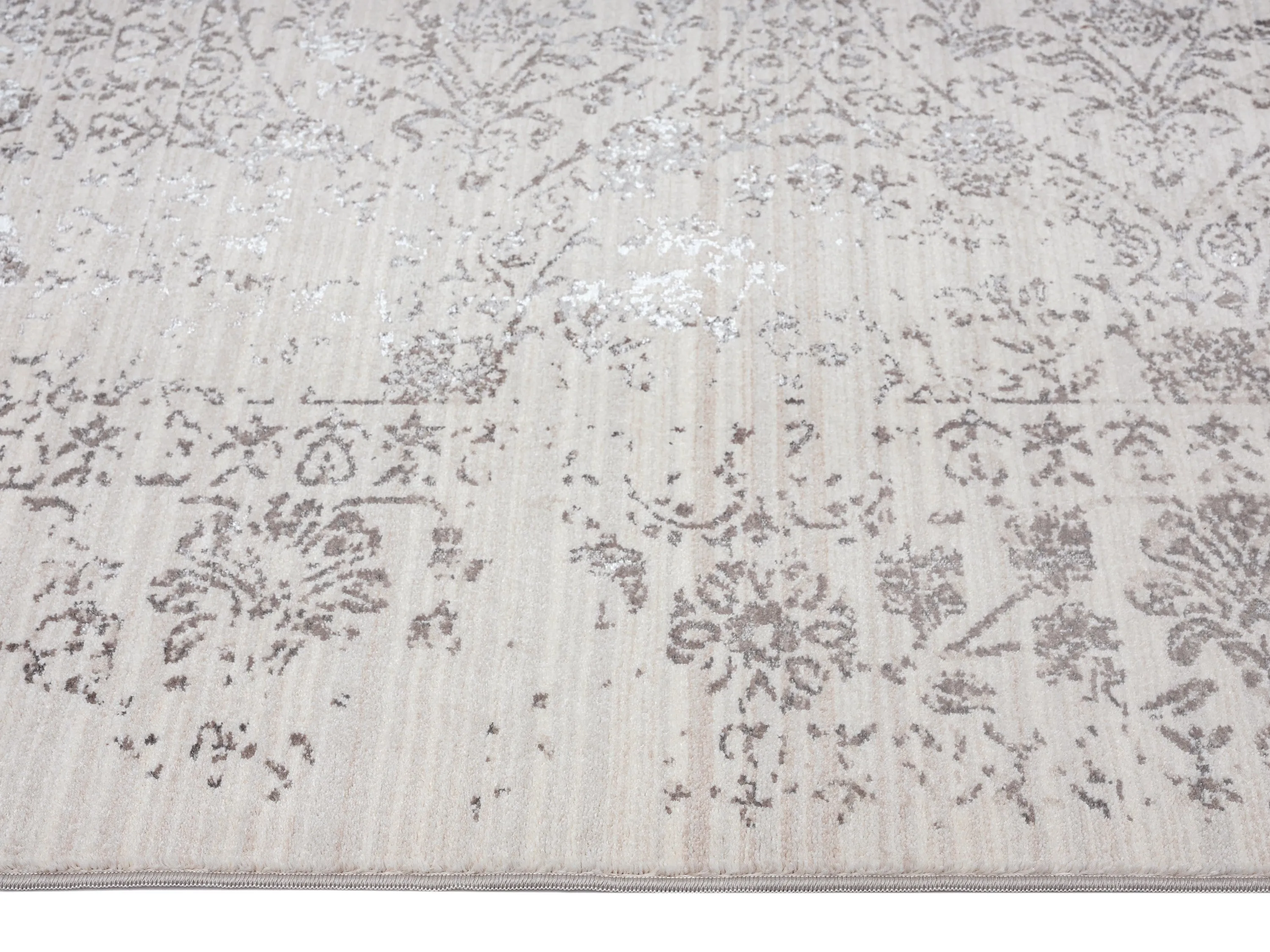 Simran Cream Brown And Silver Traditional Floral Rug *NO RETURNS UNLESS FAULTY
