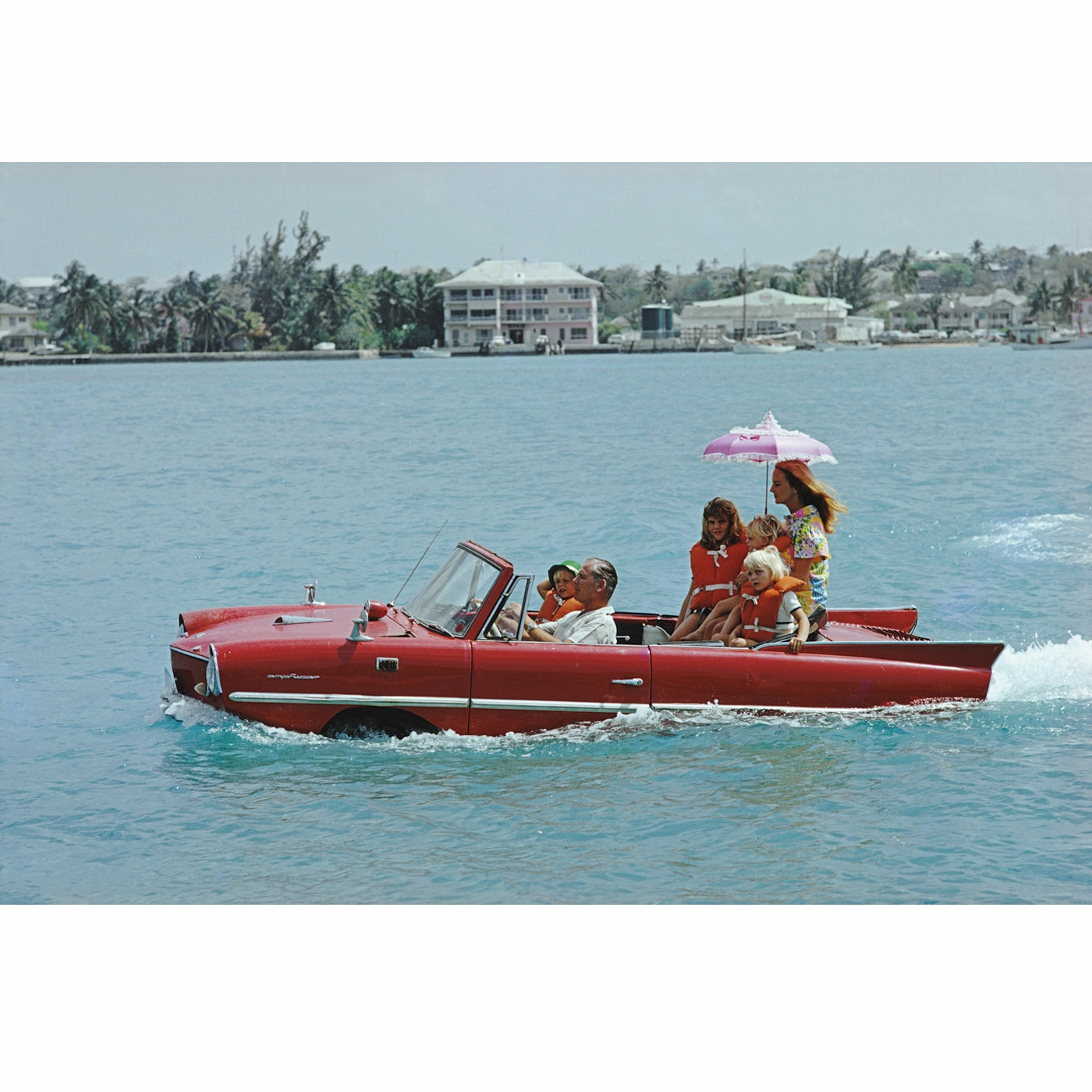 Slim Aarons "Sea Drive" Photographnordic style wall decor