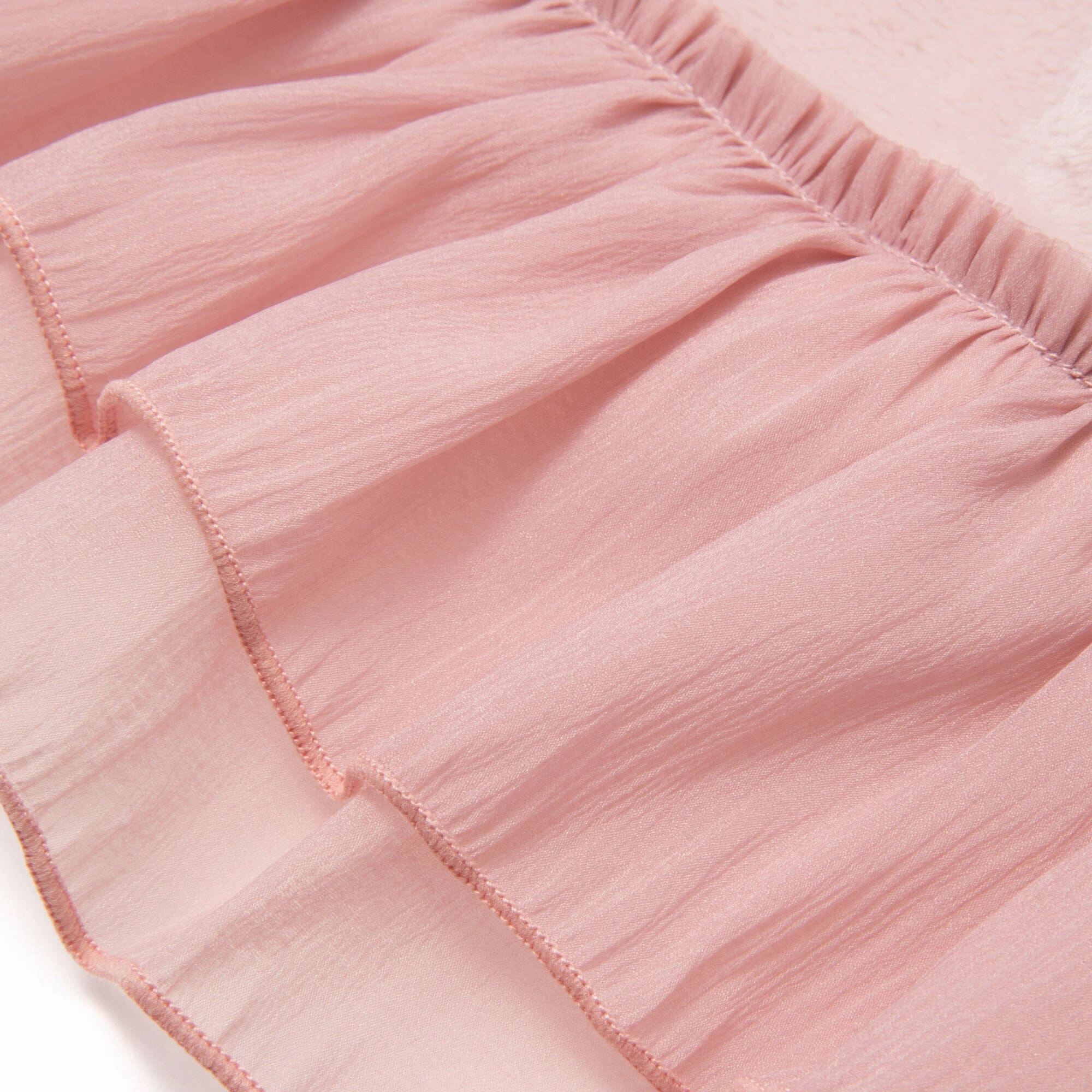 Smooth Frill Throw (Lap Blanket) 1500 X 800 Pink