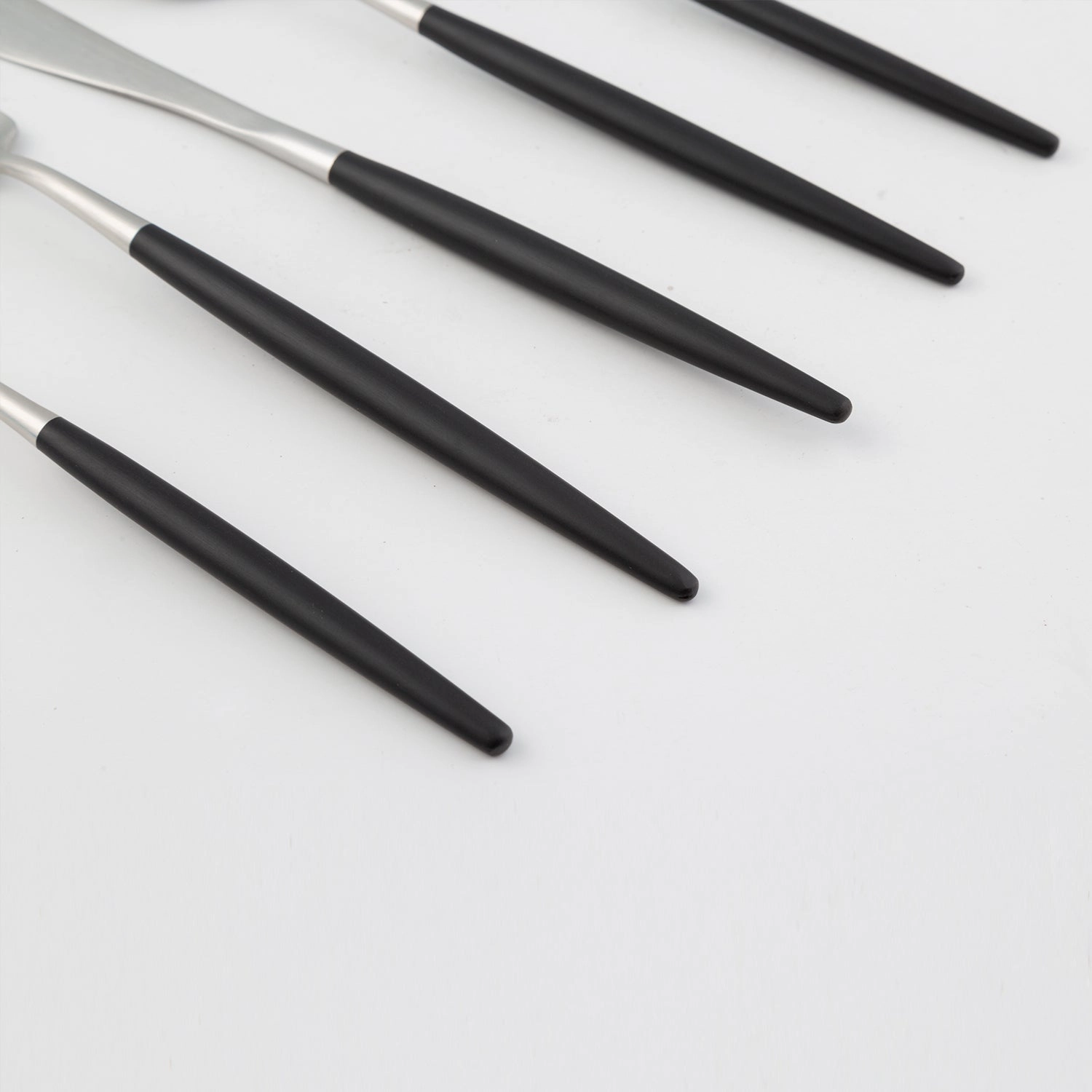 Sojourn Black Satin Pom 20 Piece Flatware Set