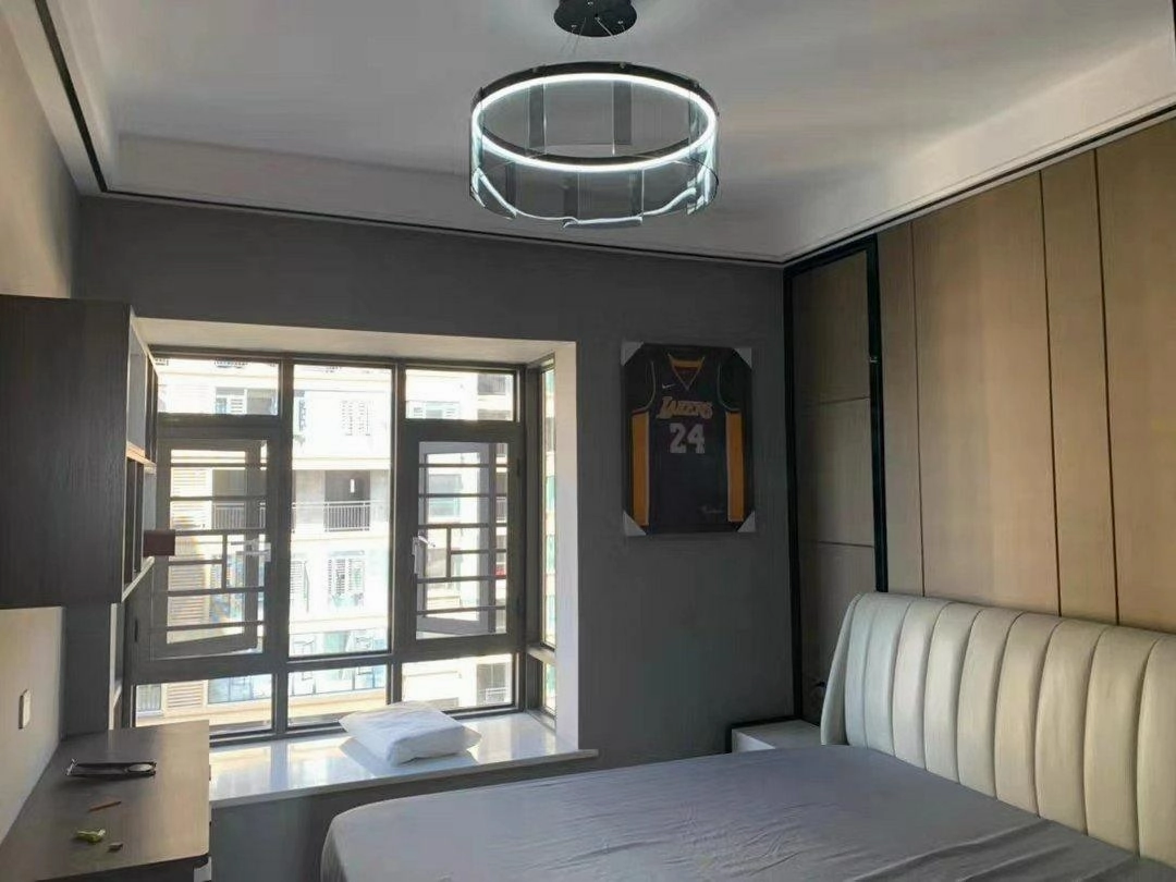 Stratos LED Chandelier