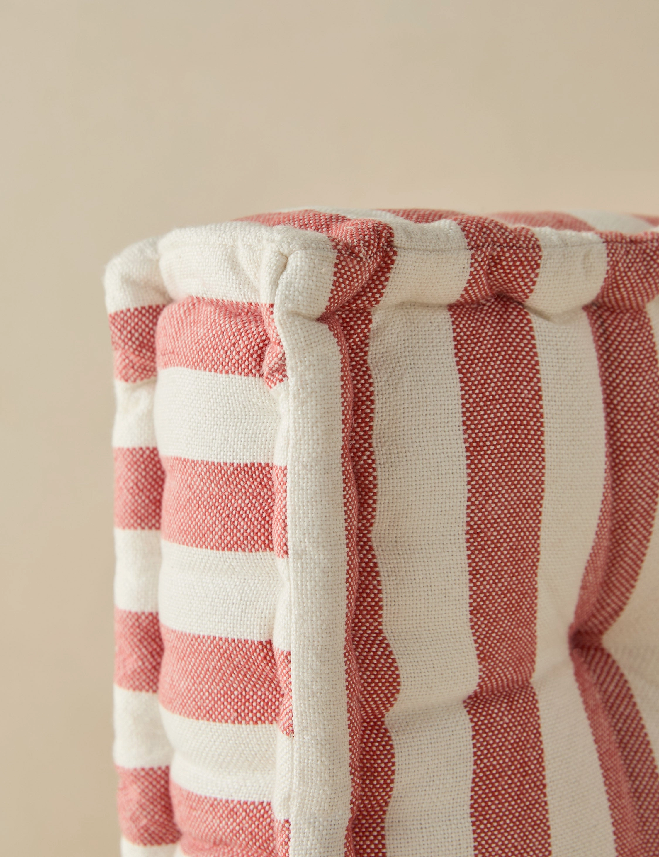 Sunday Indoor / Outdoor Box Pillow