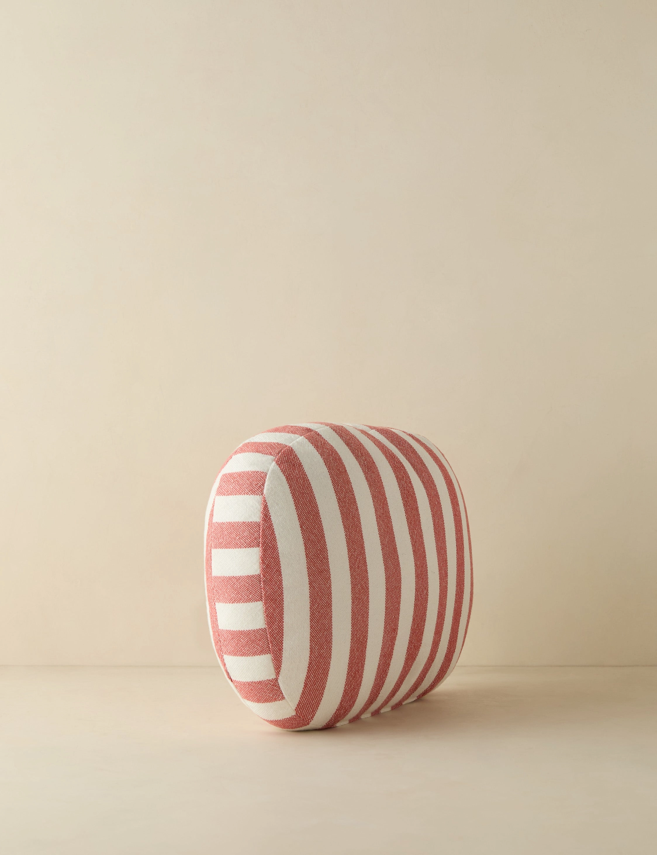 Sunday Indoor / Outdoor Pill Pillow
