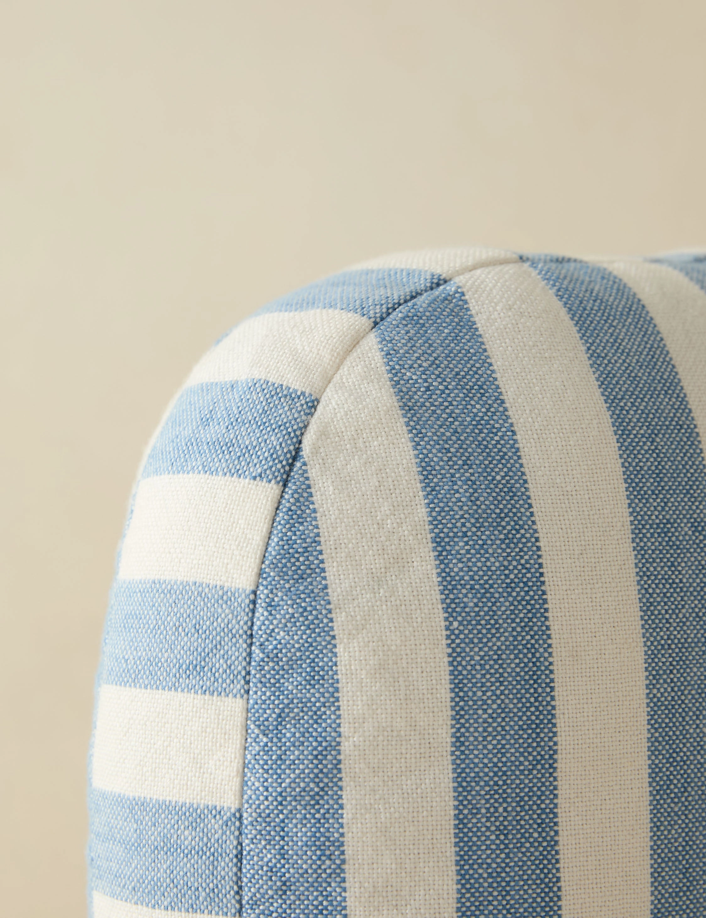 Sunday Indoor / Outdoor Pill Pillow