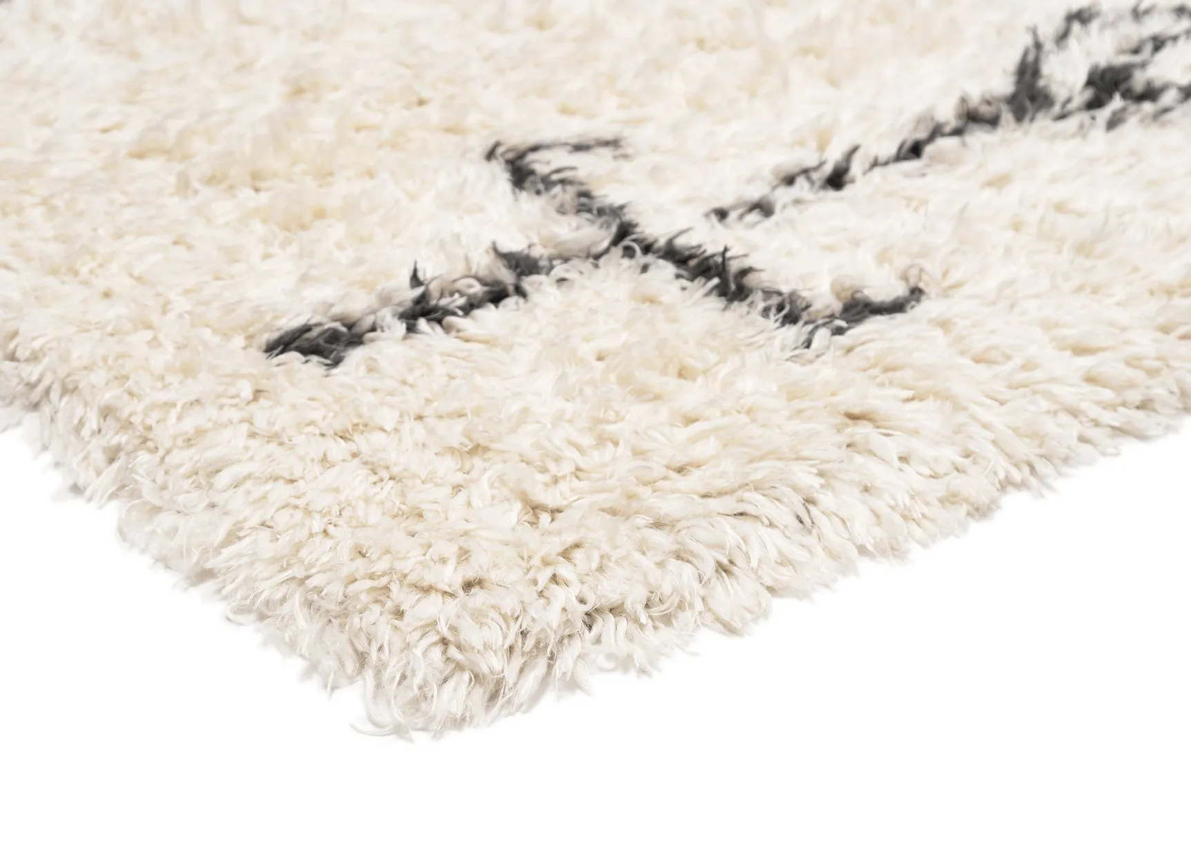 Tabitha Cream & Black Tribal Shag Rug *NO RETURNS UNLESS FAULTY