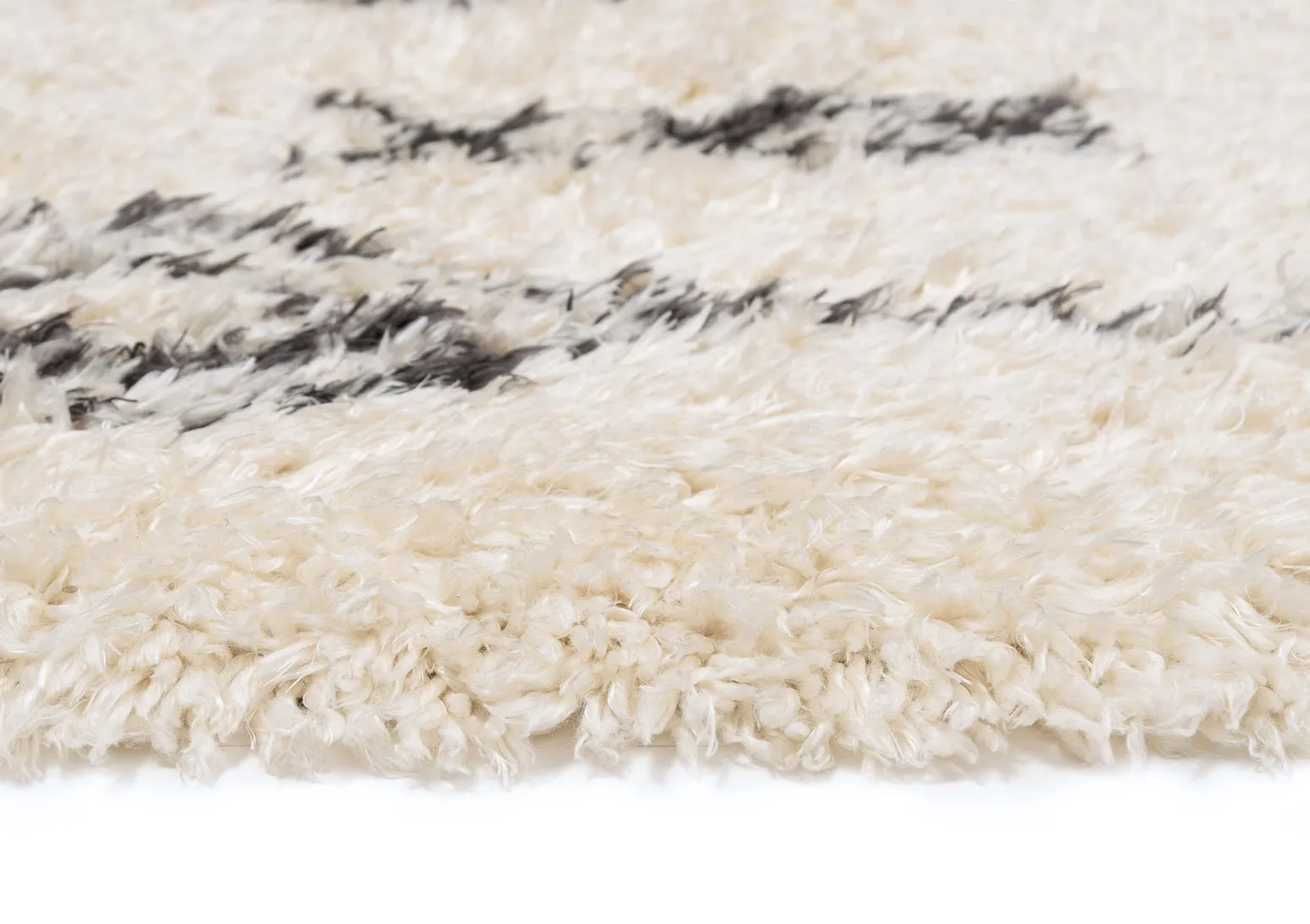 Tabitha Cream & Black Tribal Shag Rug *NO RETURNS UNLESS FAULTY