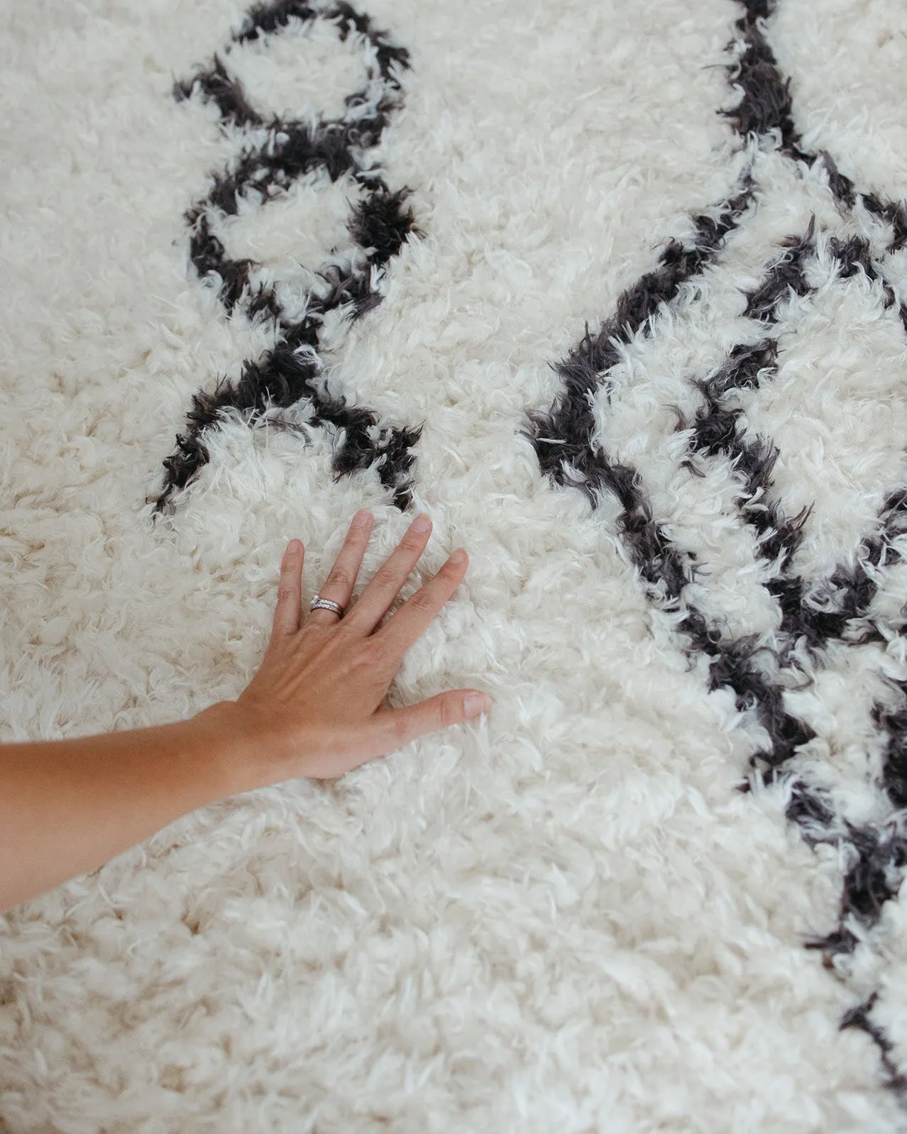 Tabitha Cream & Black Tribal Shag Rug *NO RETURNS UNLESS FAULTY