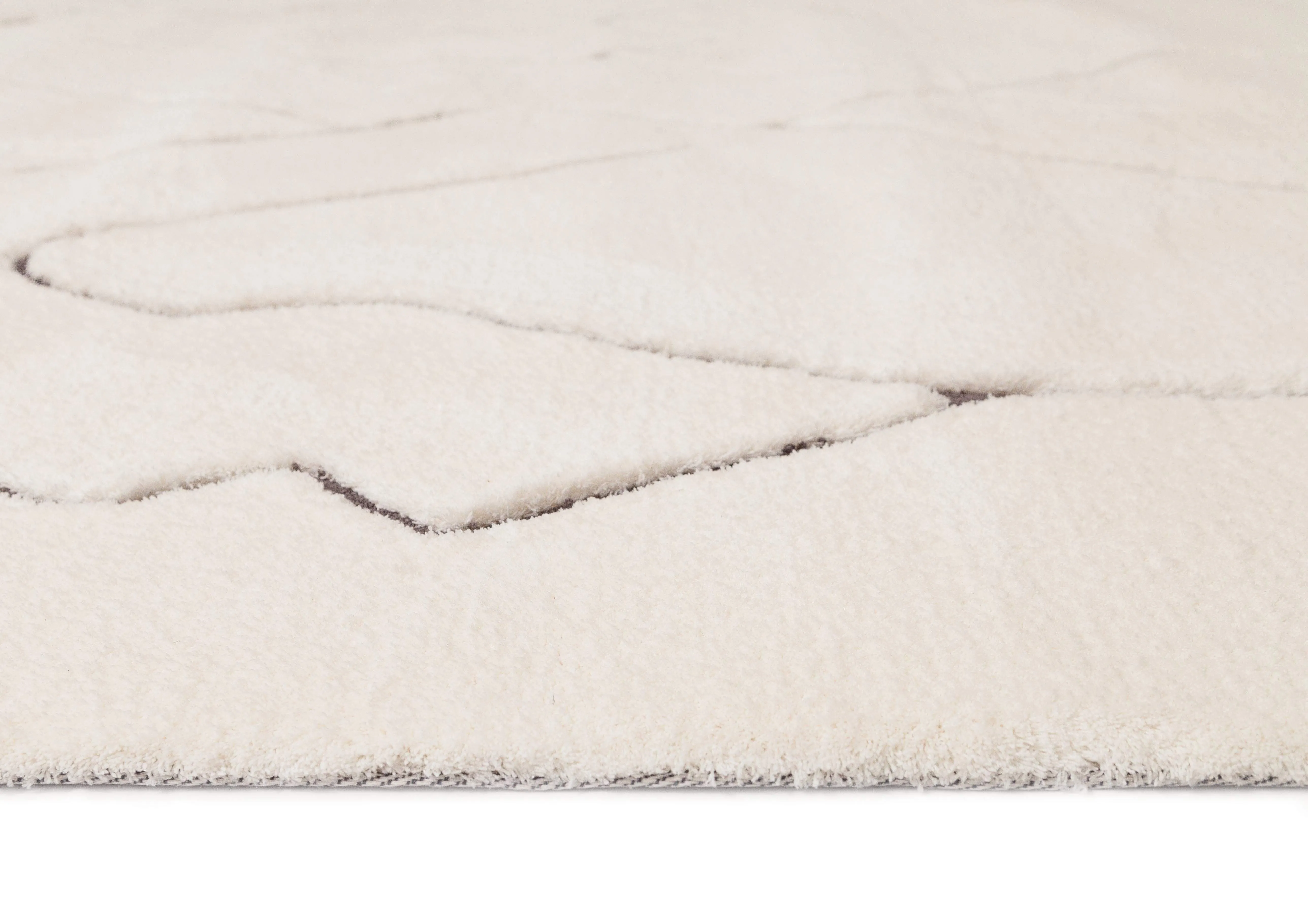 Tahlee Cream and Charcoal Grey Tribal Shag Rug