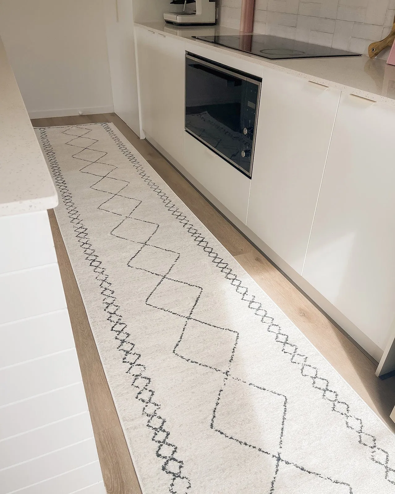 Tamira Grey and Ivory Diamond Tribal Runner Rug