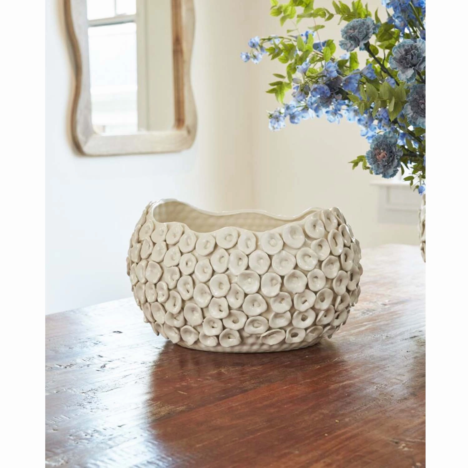 Tan Luanda Planter - 16"