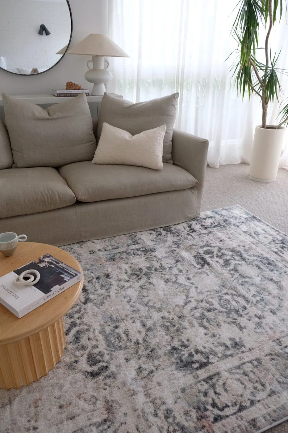 Thea Cream And Grey Traditional Medallion Floral Rug *NO RETURNS UNLESS FAULTY