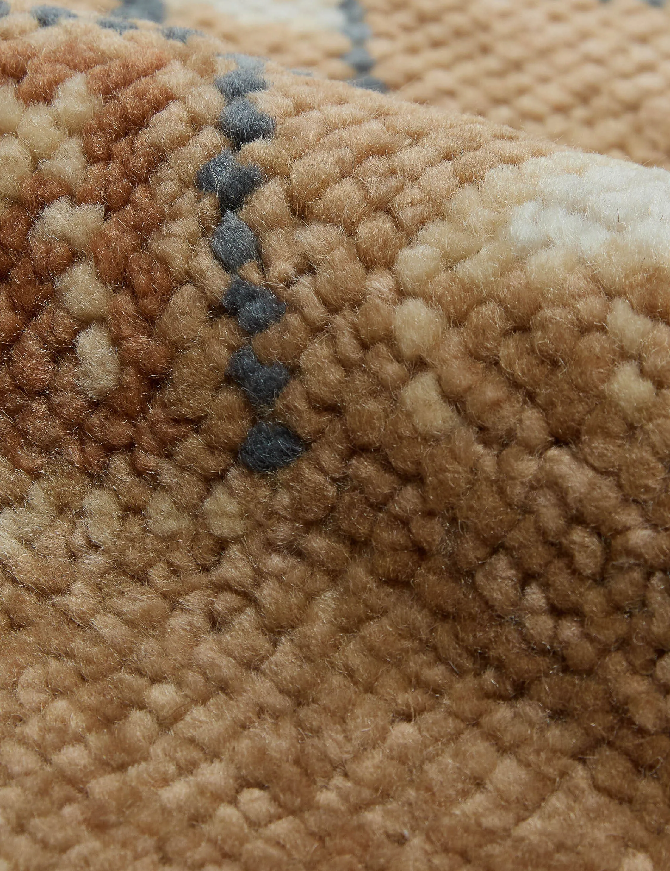 Theda Hand-Knotted Wool Rug