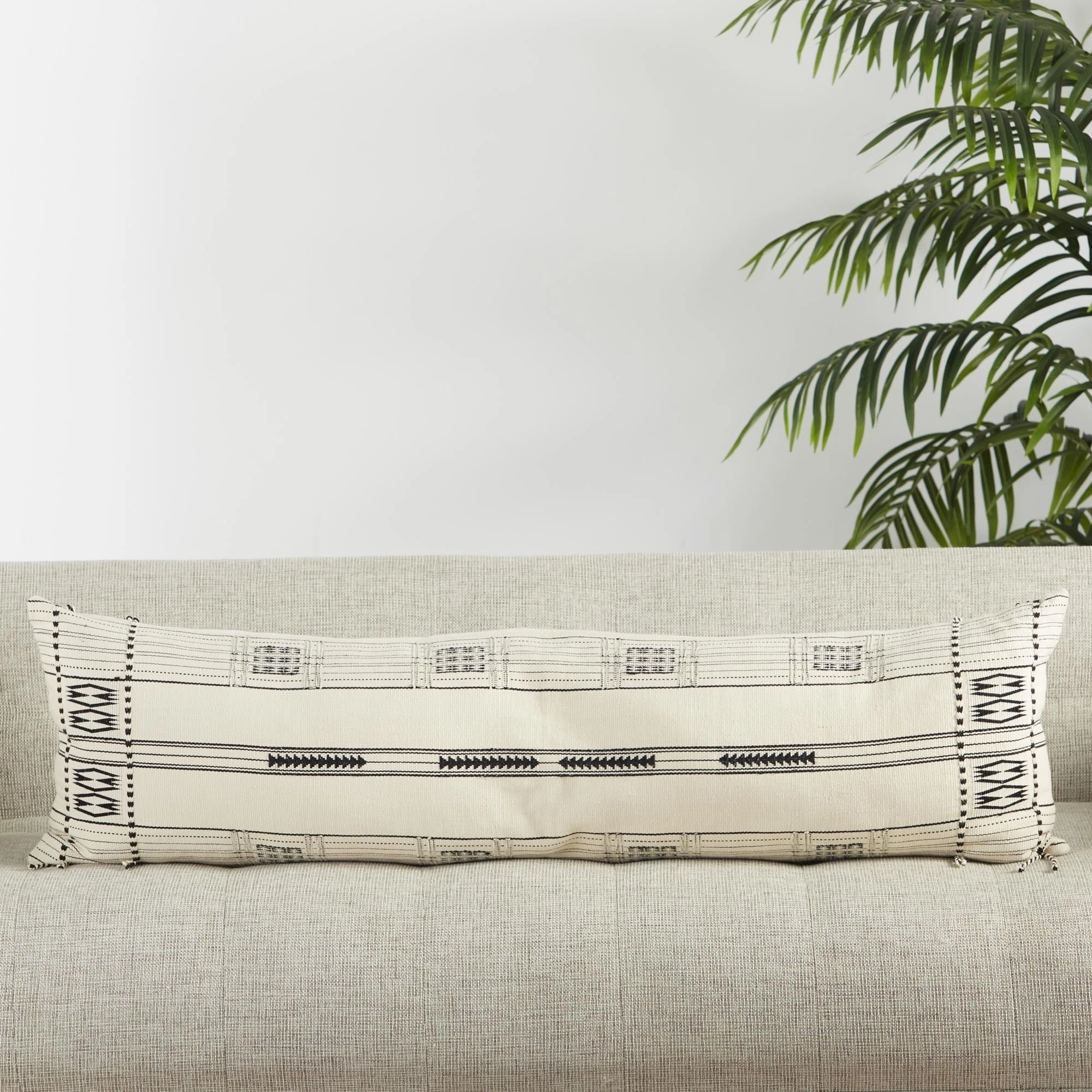 Tiria Lumbar Pillow