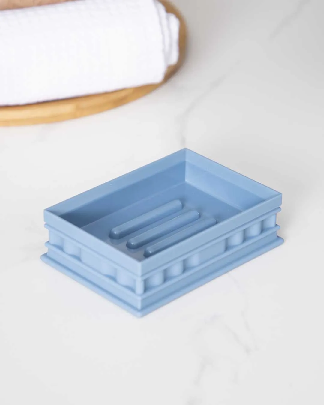 Traditional Contemporary 5 Piece Bathroom Set - Blue