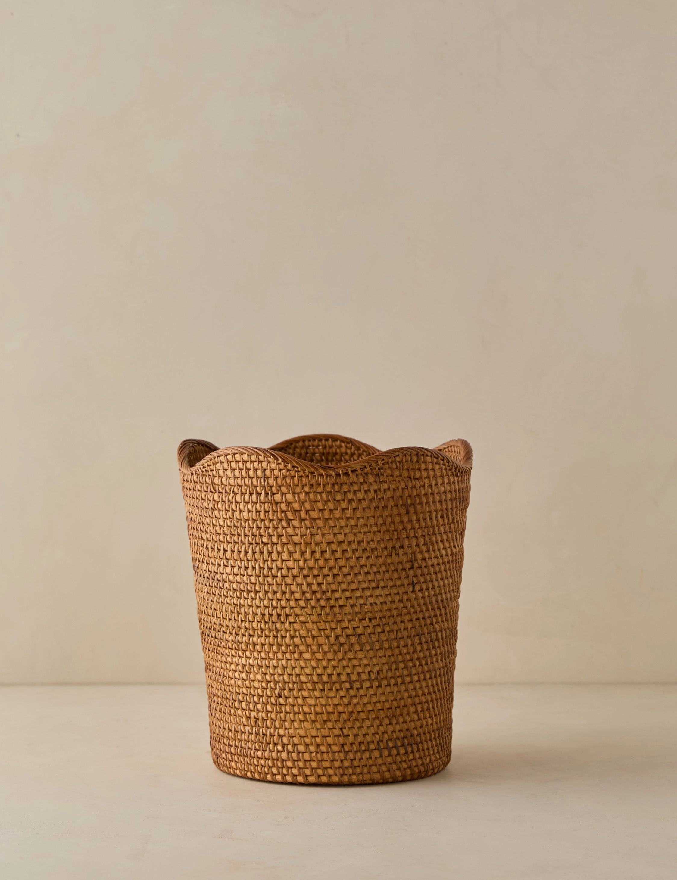Tyna Rattan Wastebinhome decor ,wall decor 