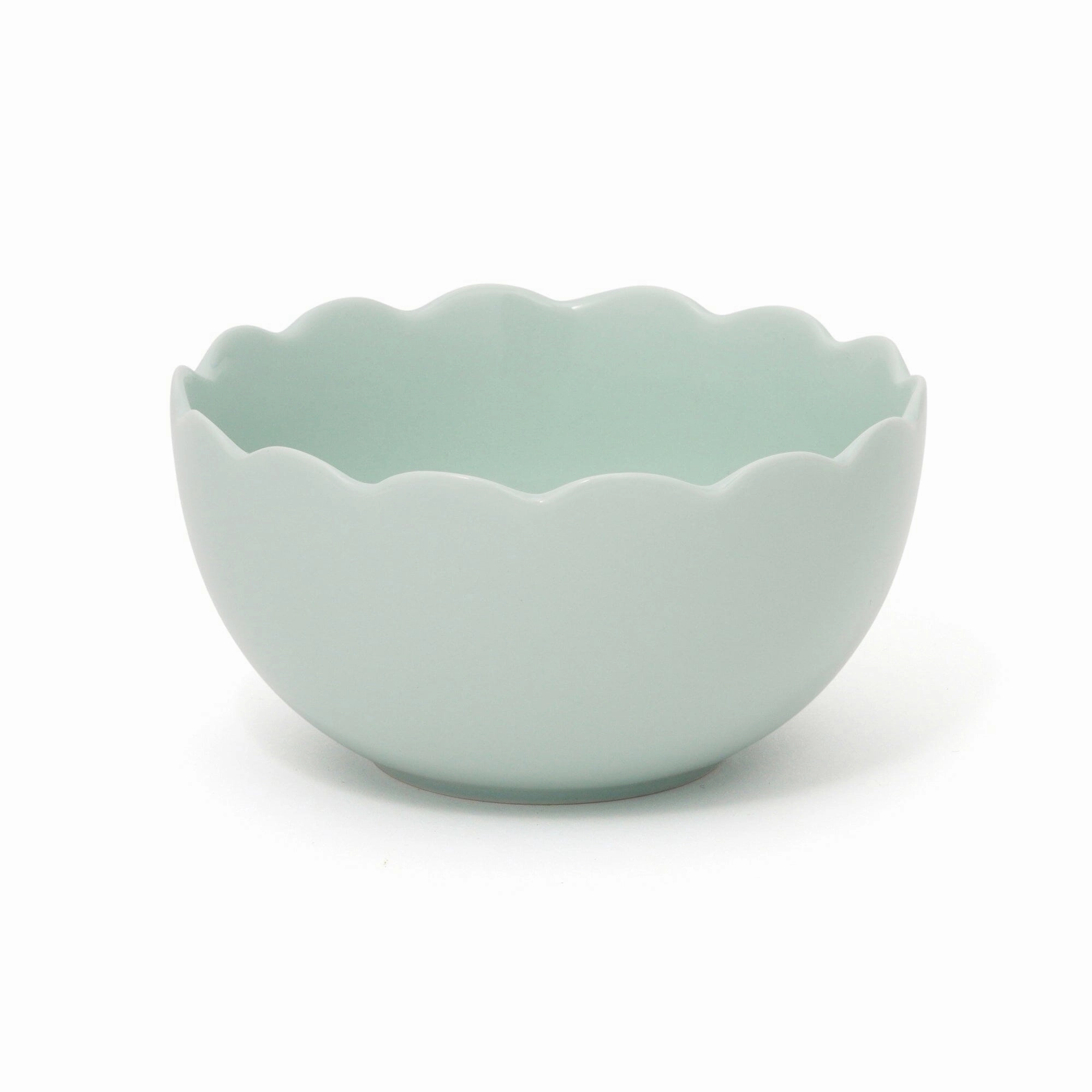 Unenue Bowl Small Minthand-painted ceramic bowl