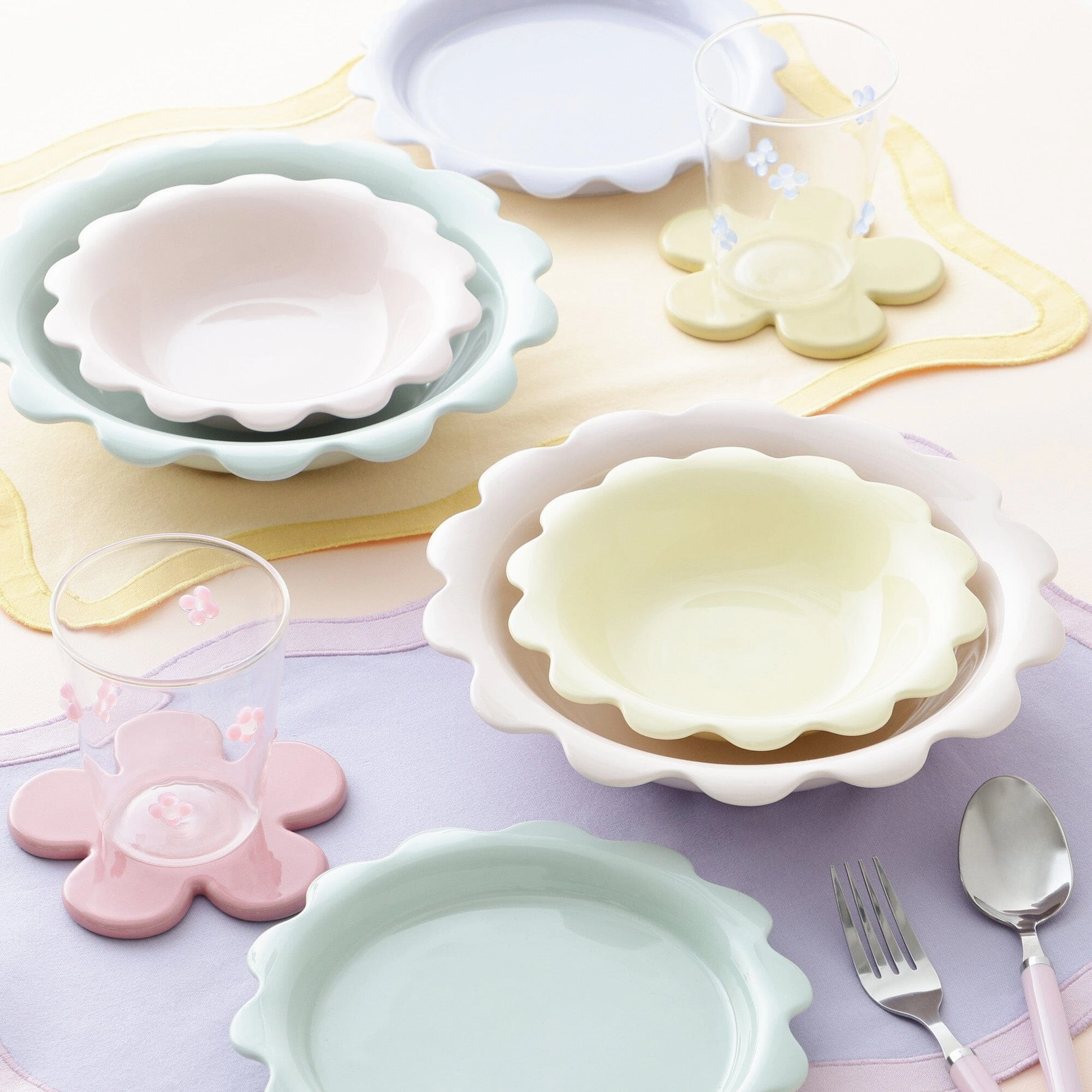 Uneune Deep Plate Small Yellow