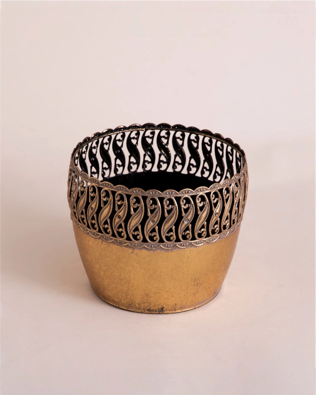 Victorian Scroll Rim Planter - Set Of 3