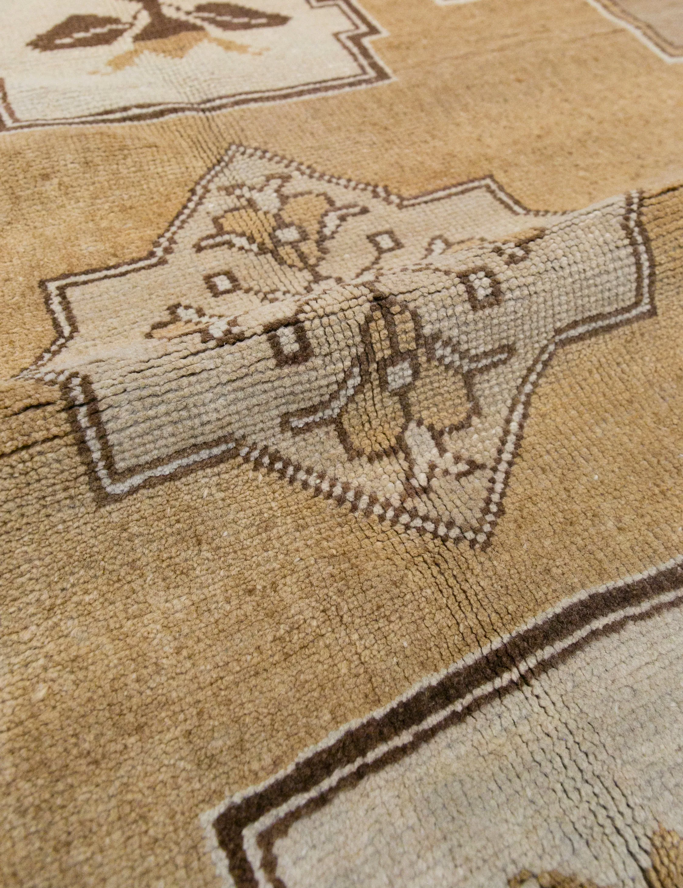 Vintage Turkish Hand-Knotted Wool Rug No. 378, 6'3" x 8'8"