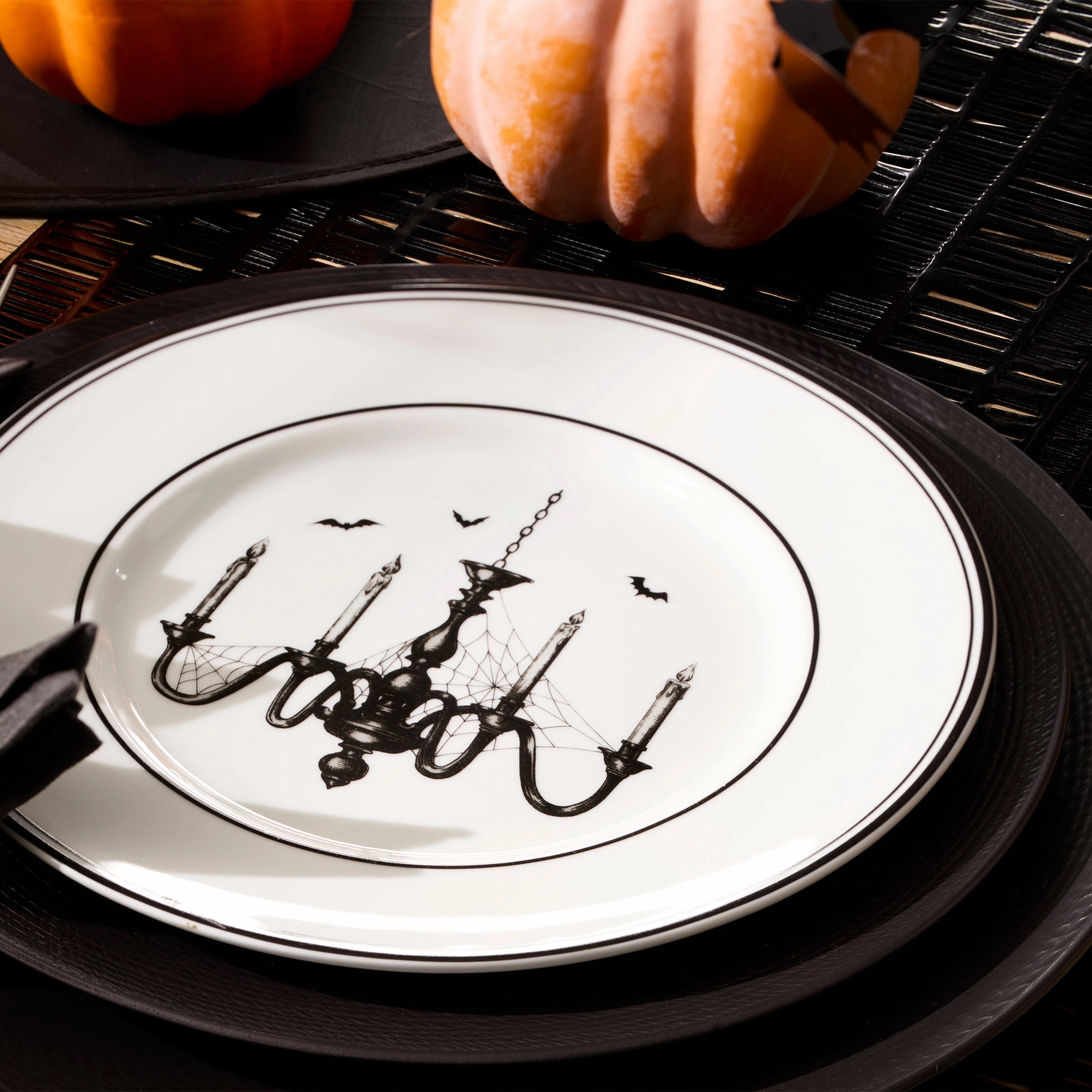 Vintage Halloween Dessert Plates - Set of 4