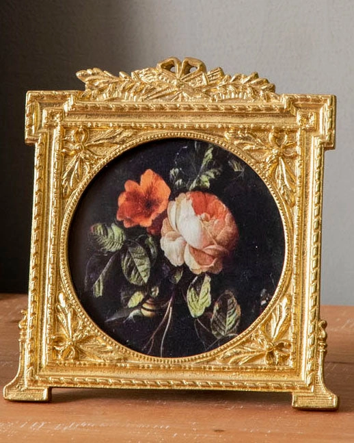 Vintage Ornate Gold Photo Frame